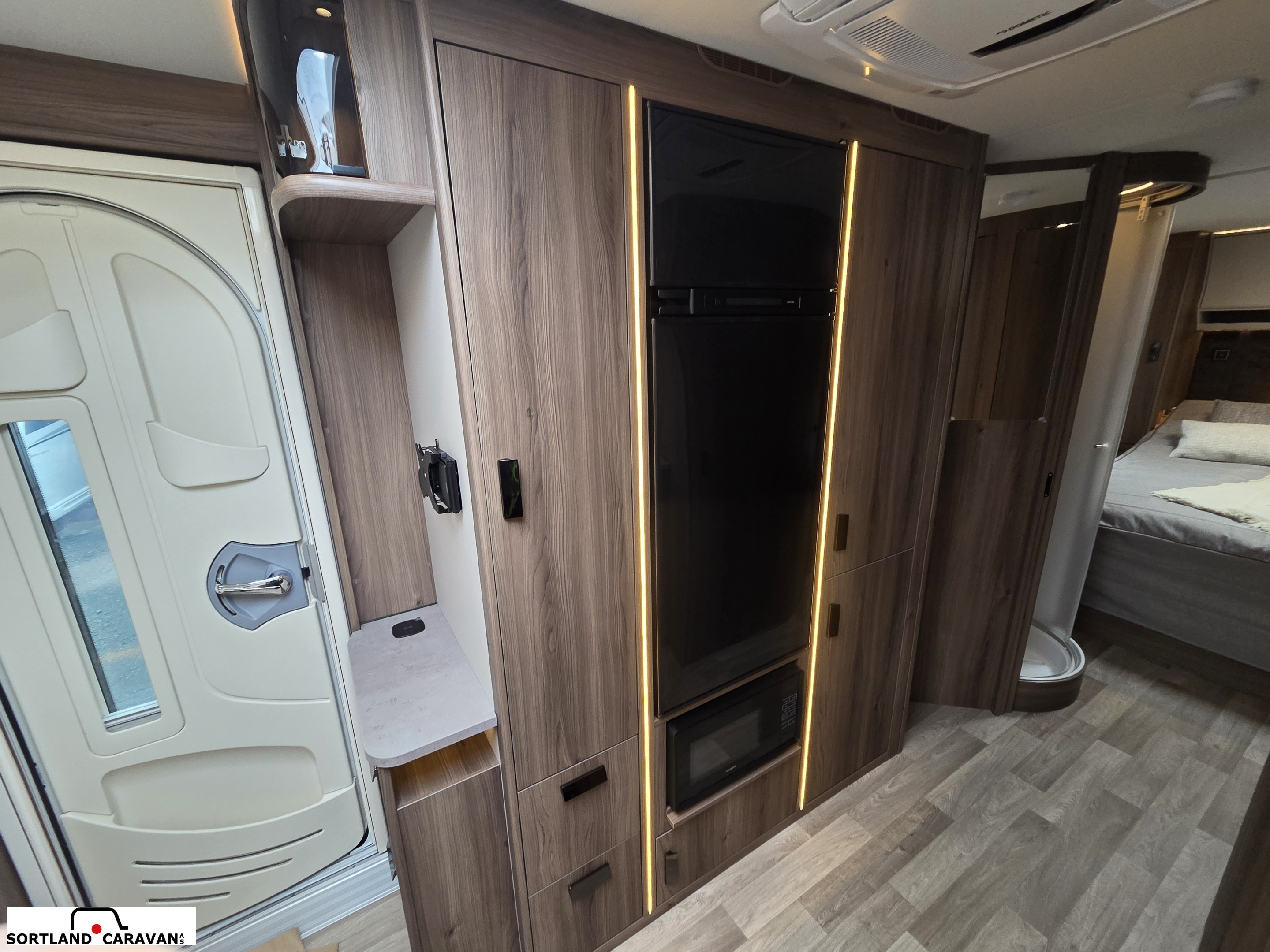 KABE IMPERIAL 780DGLE KS - KABE