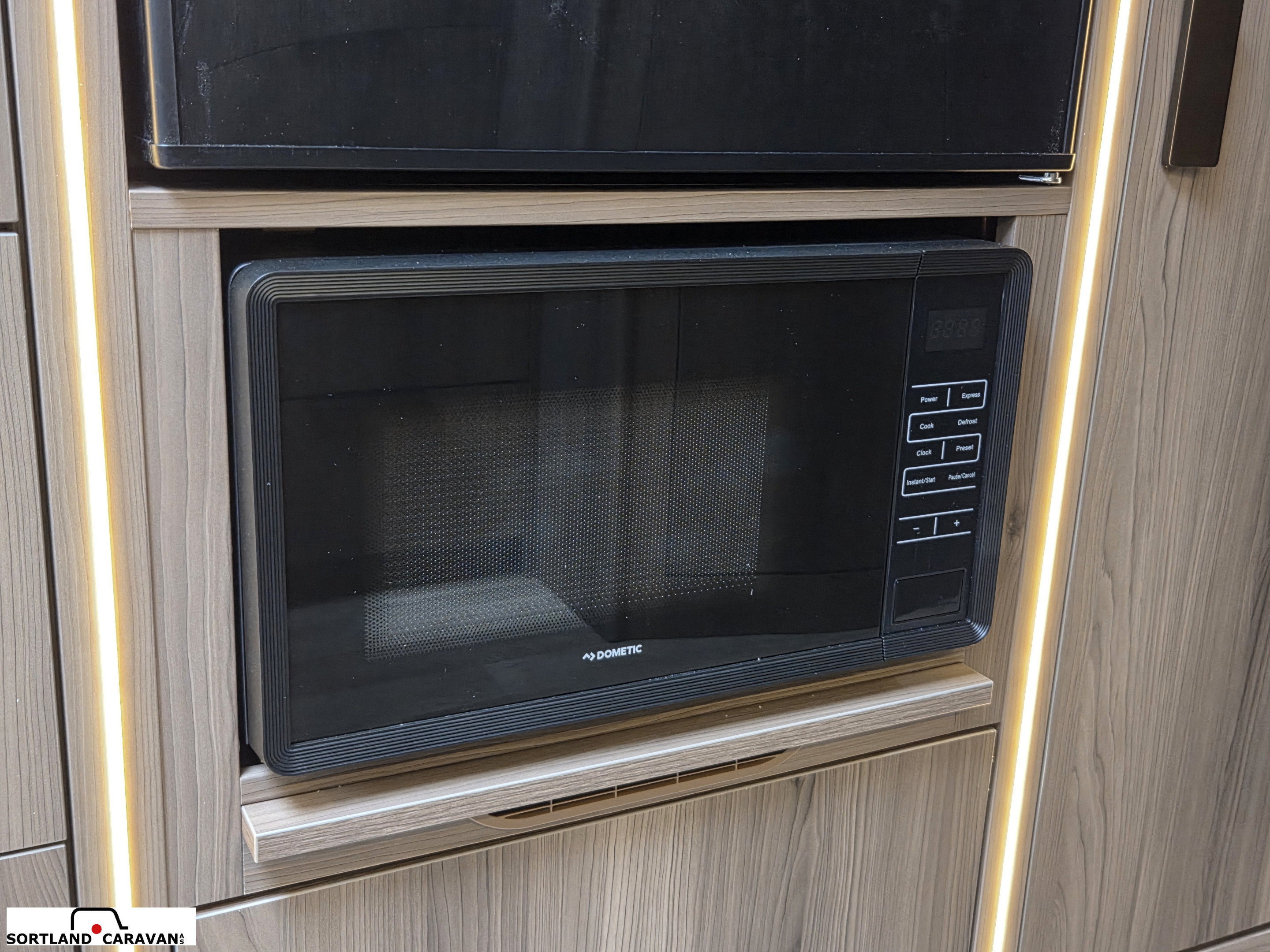 KABE IMPERIAL 780DGLE KS - KABE