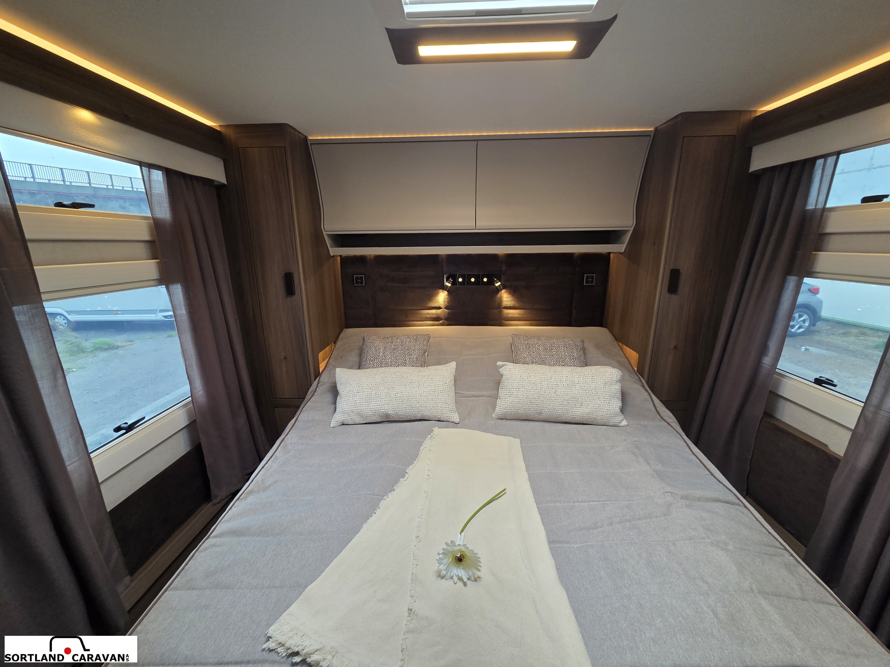 KABE IMPERIAL 780DGLE KS - KABE