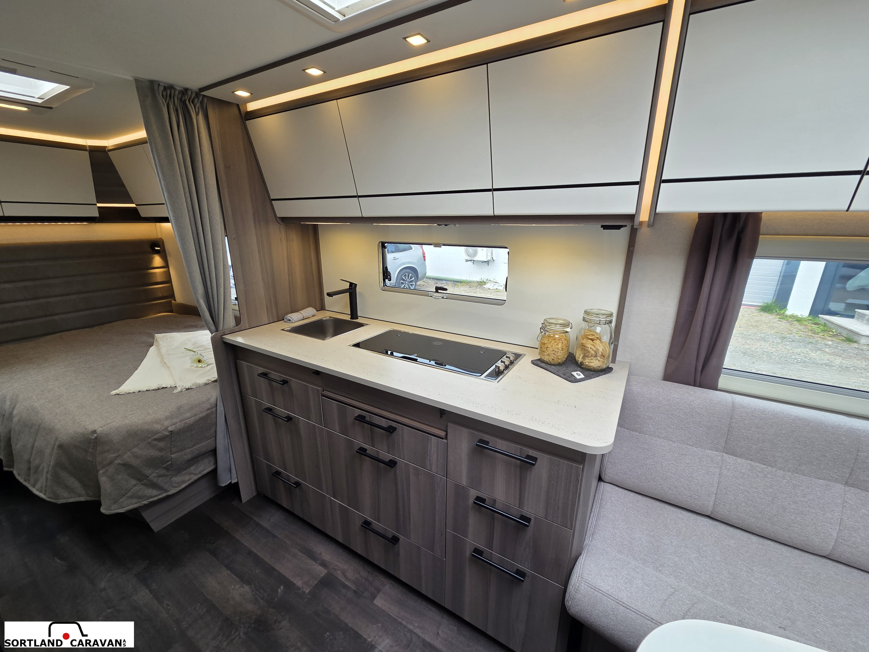 KABE ESTATE 520 XL - KABE