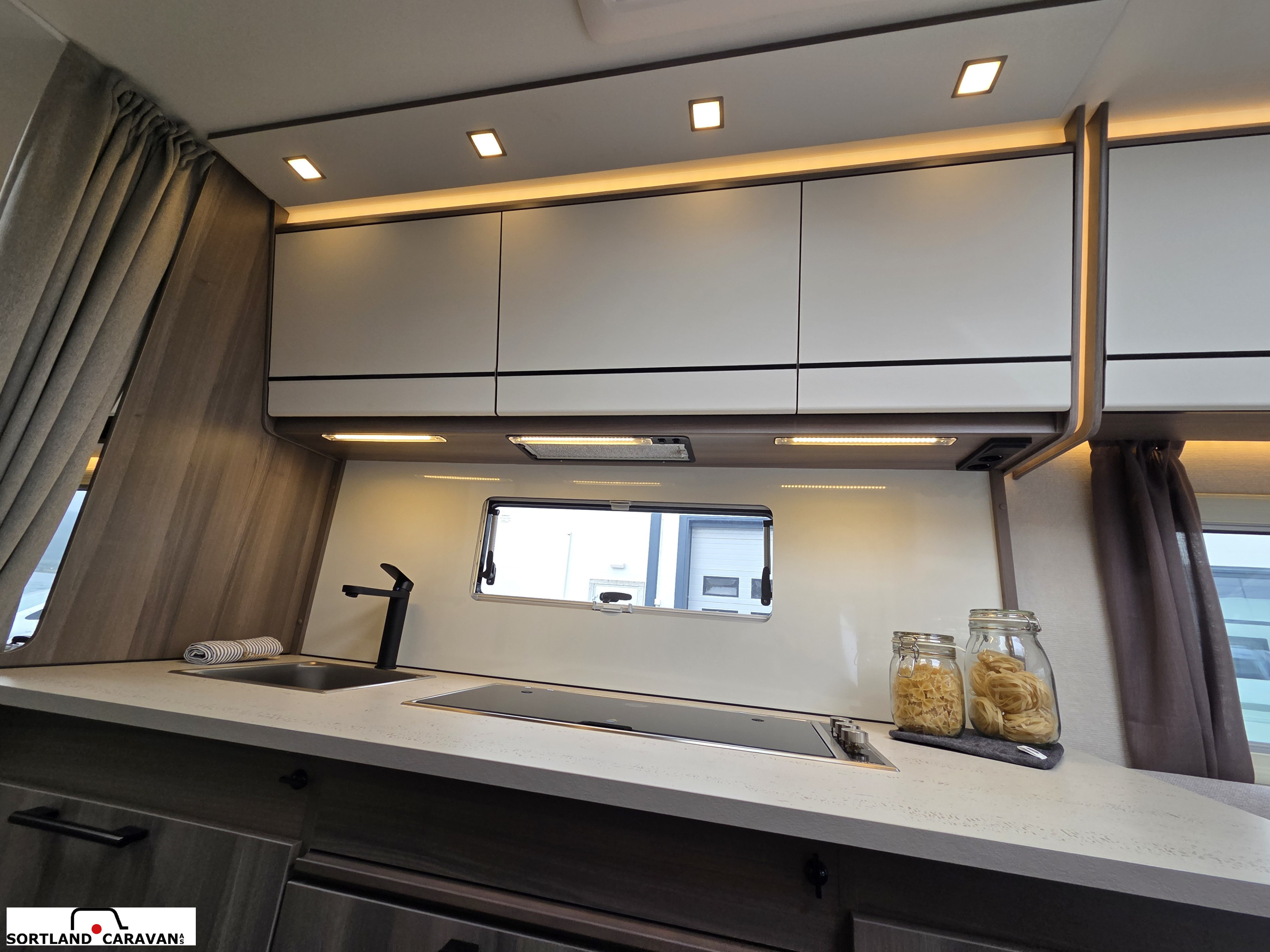KABE ESTATE 520 XL - KABE