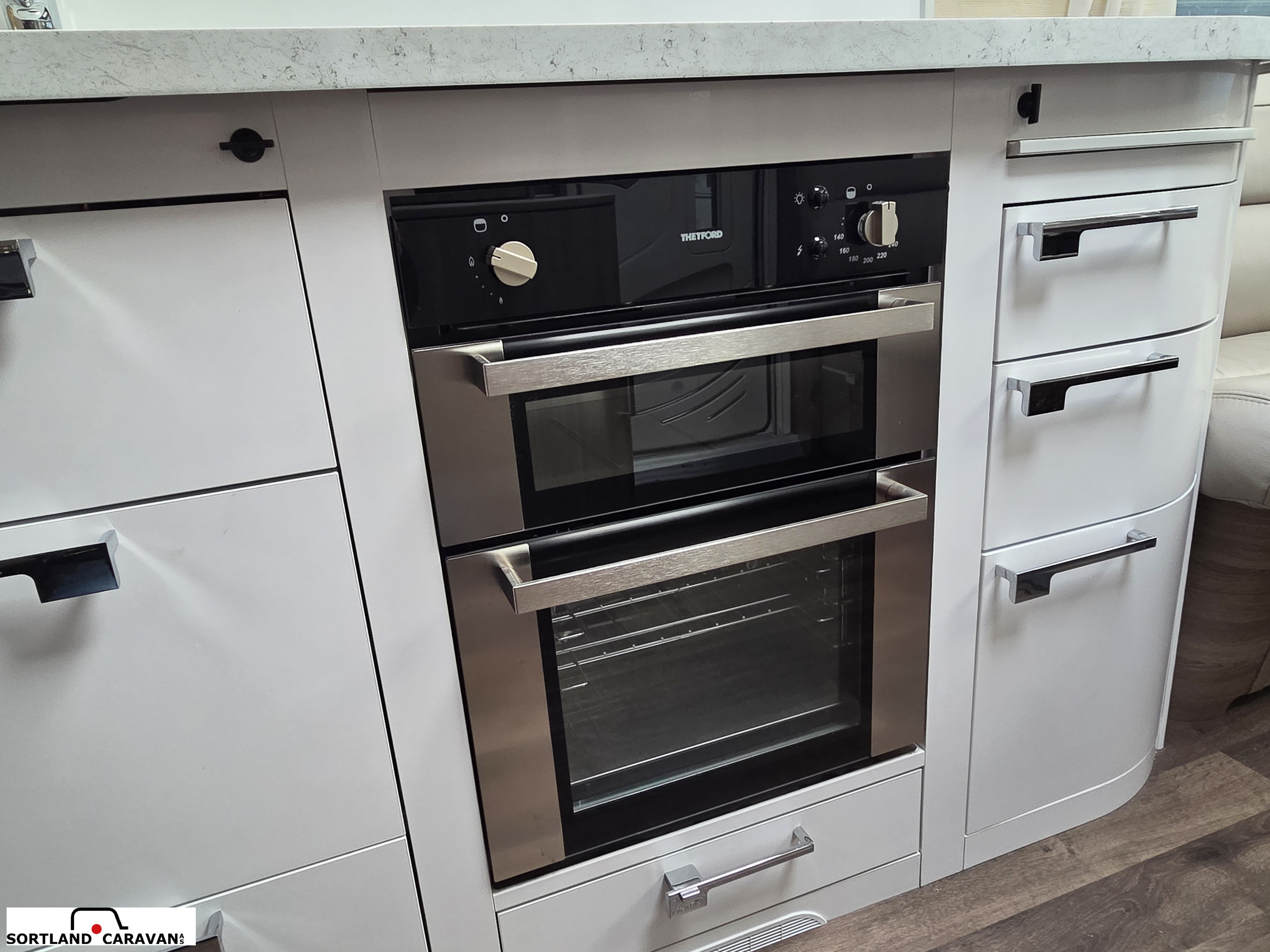 KABE IMPERIAL 740 TDL  KS - KABE