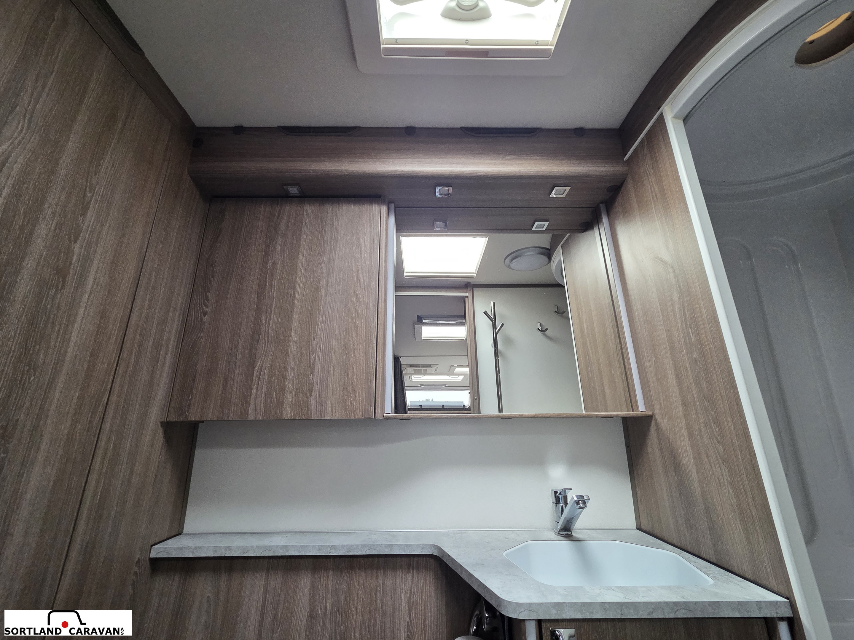 KABE IMPERIAL 740 TDL  KS - KABE