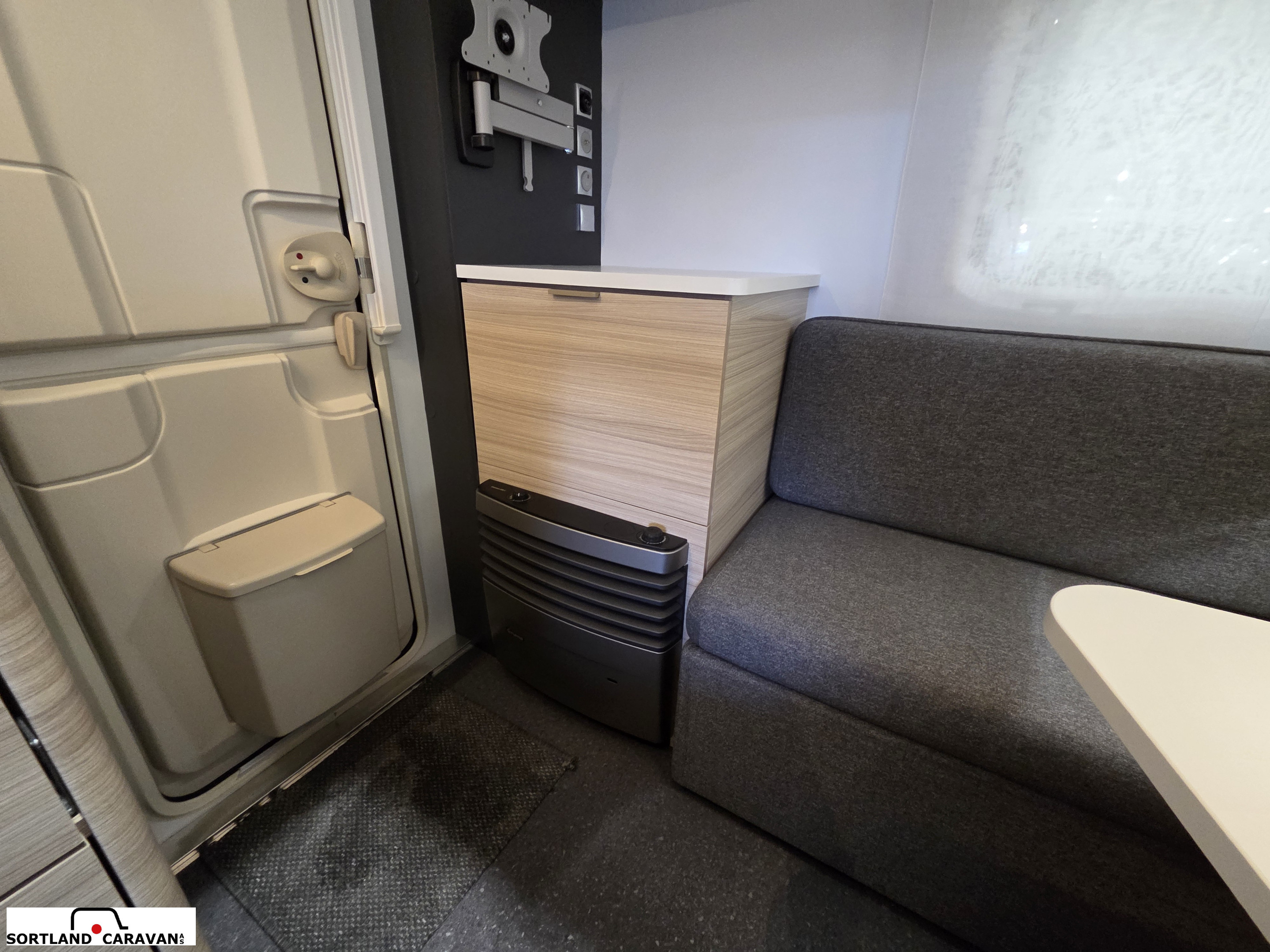 Adria Altea 432 PX Messe kampanje - Adria