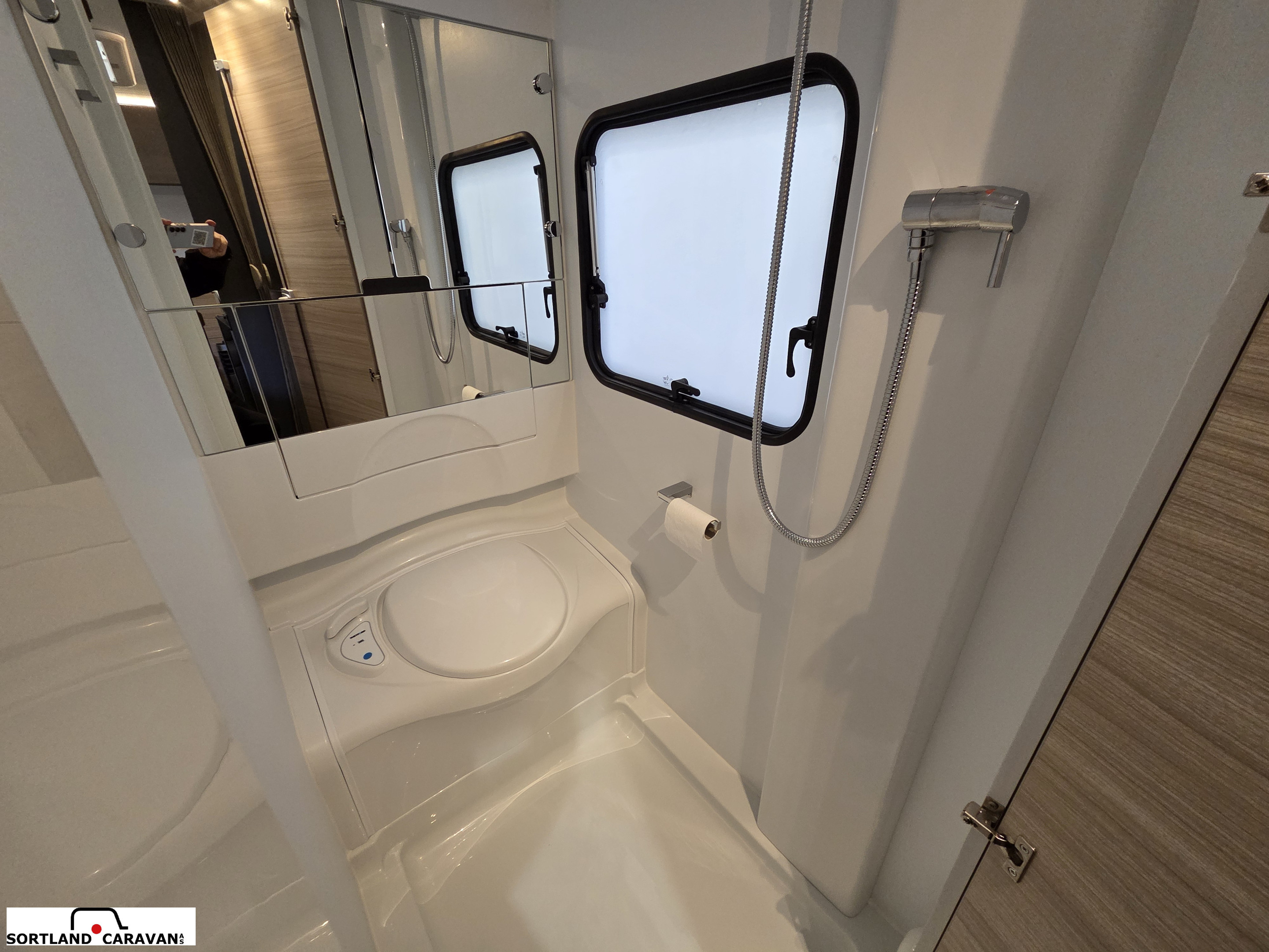 Adria Altea 432 PX Messe kampanje - Adria