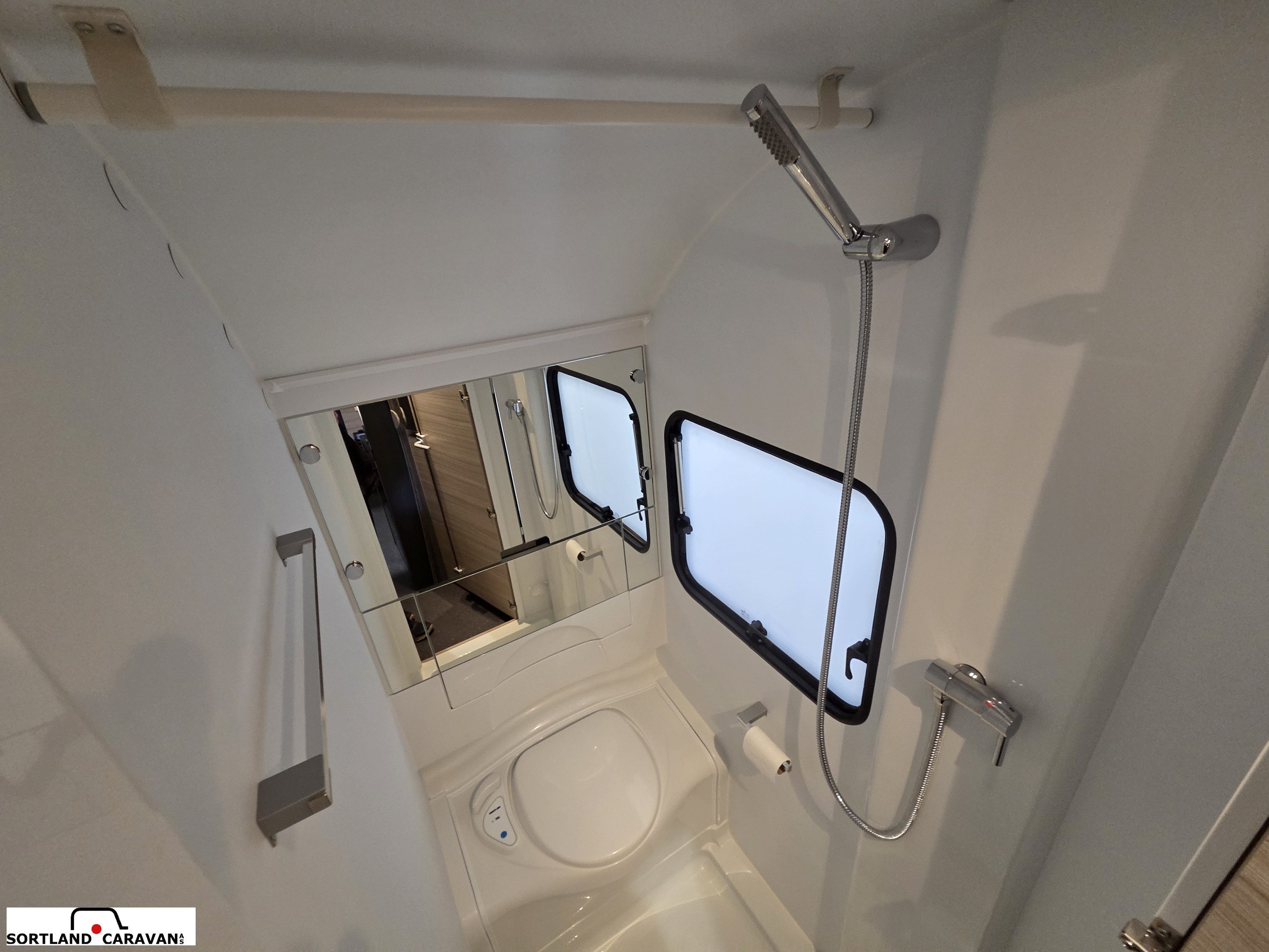Adria Altea 432 PX Messe kampanje - Adria