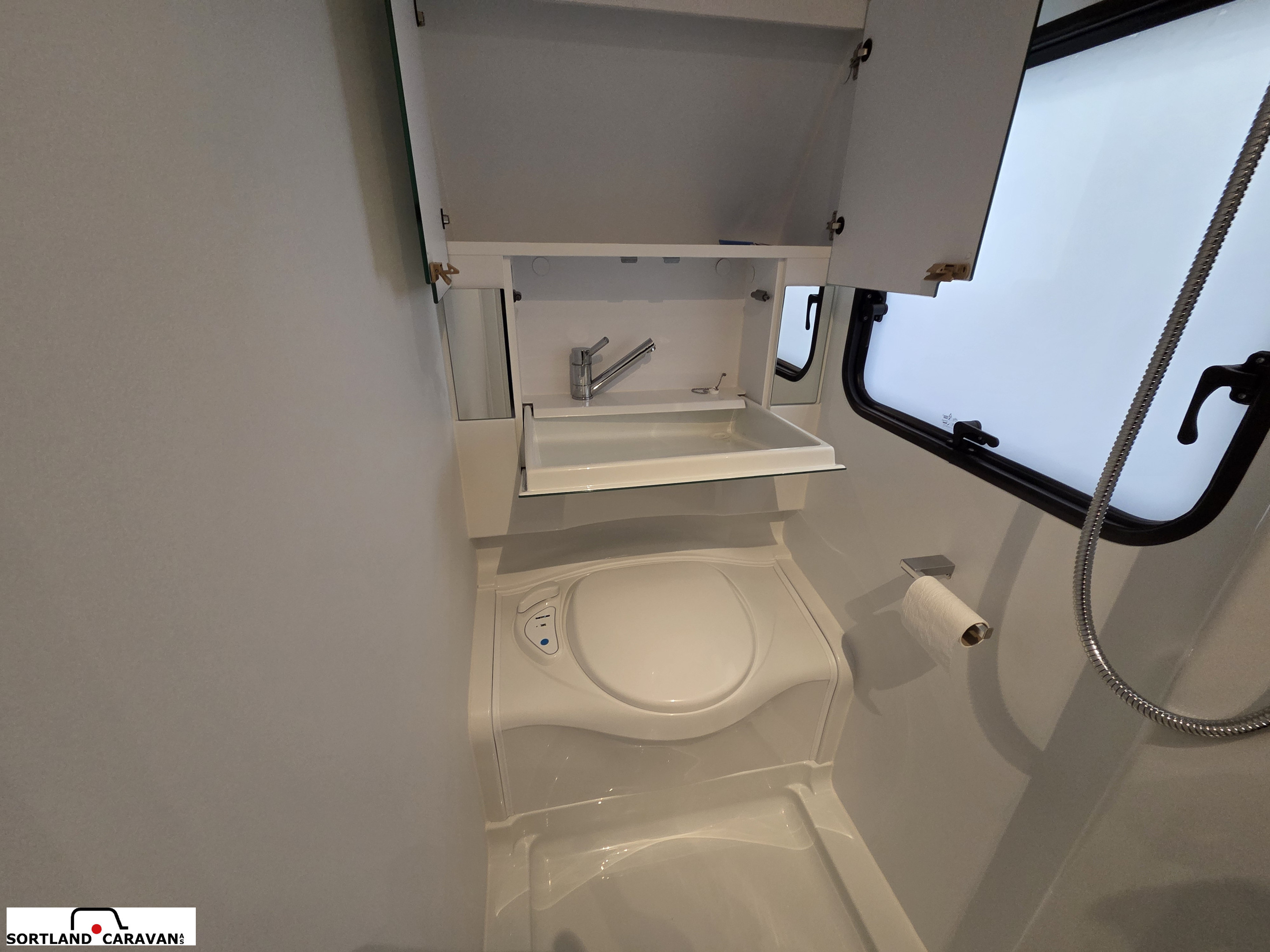 Adria Altea 432 PX Messe kampanje - Adria