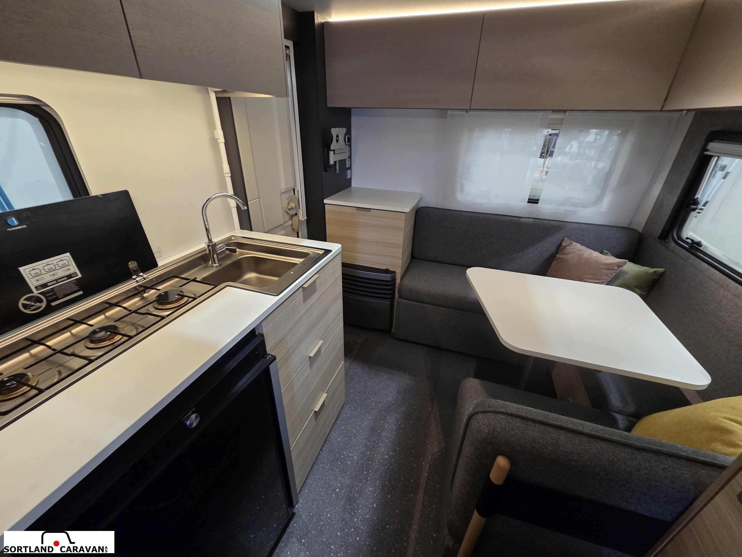 Adria Altea 432 PX Messe kampanje - Adria