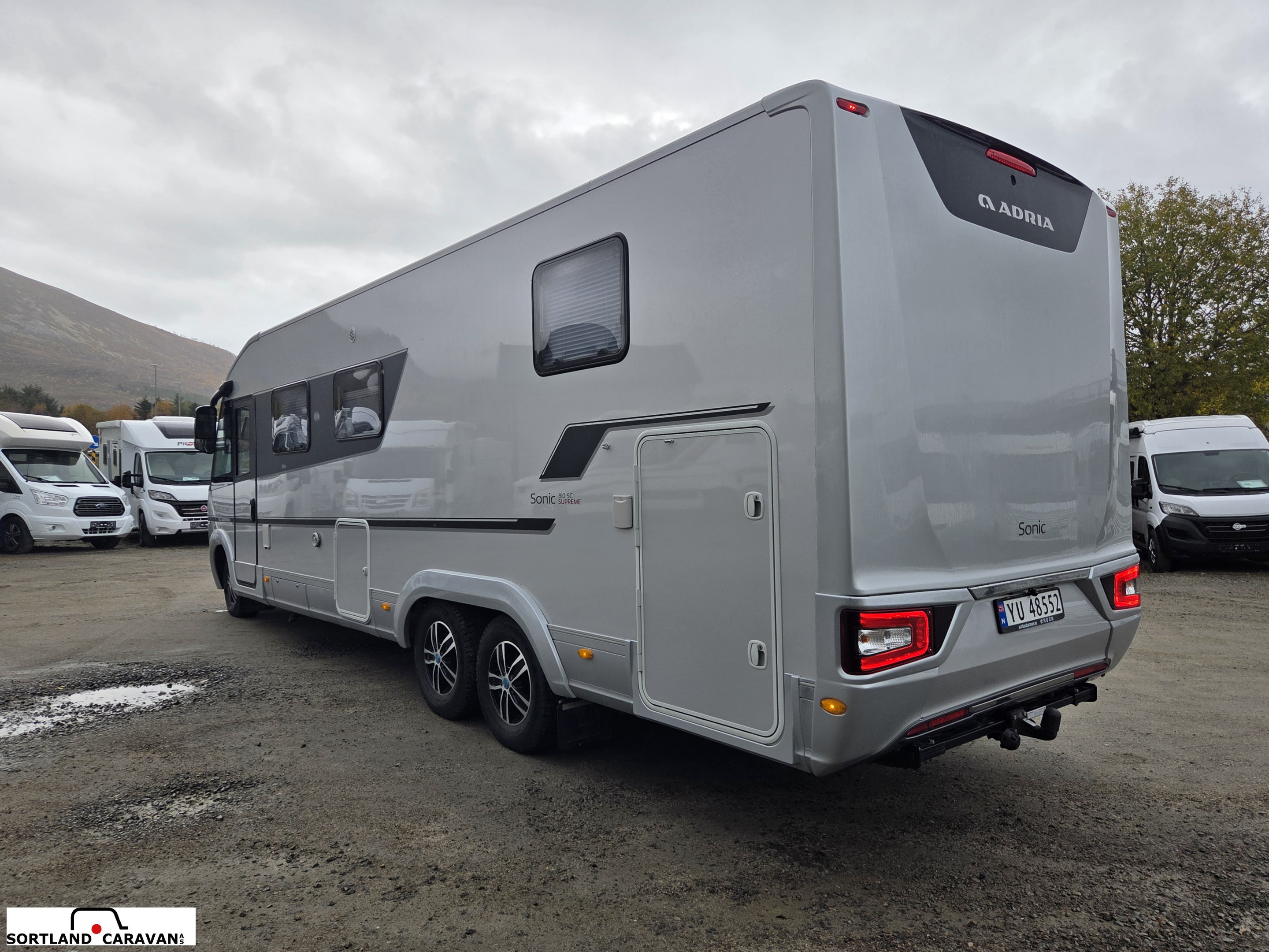 Adria sonic suprime I 810s - Adria