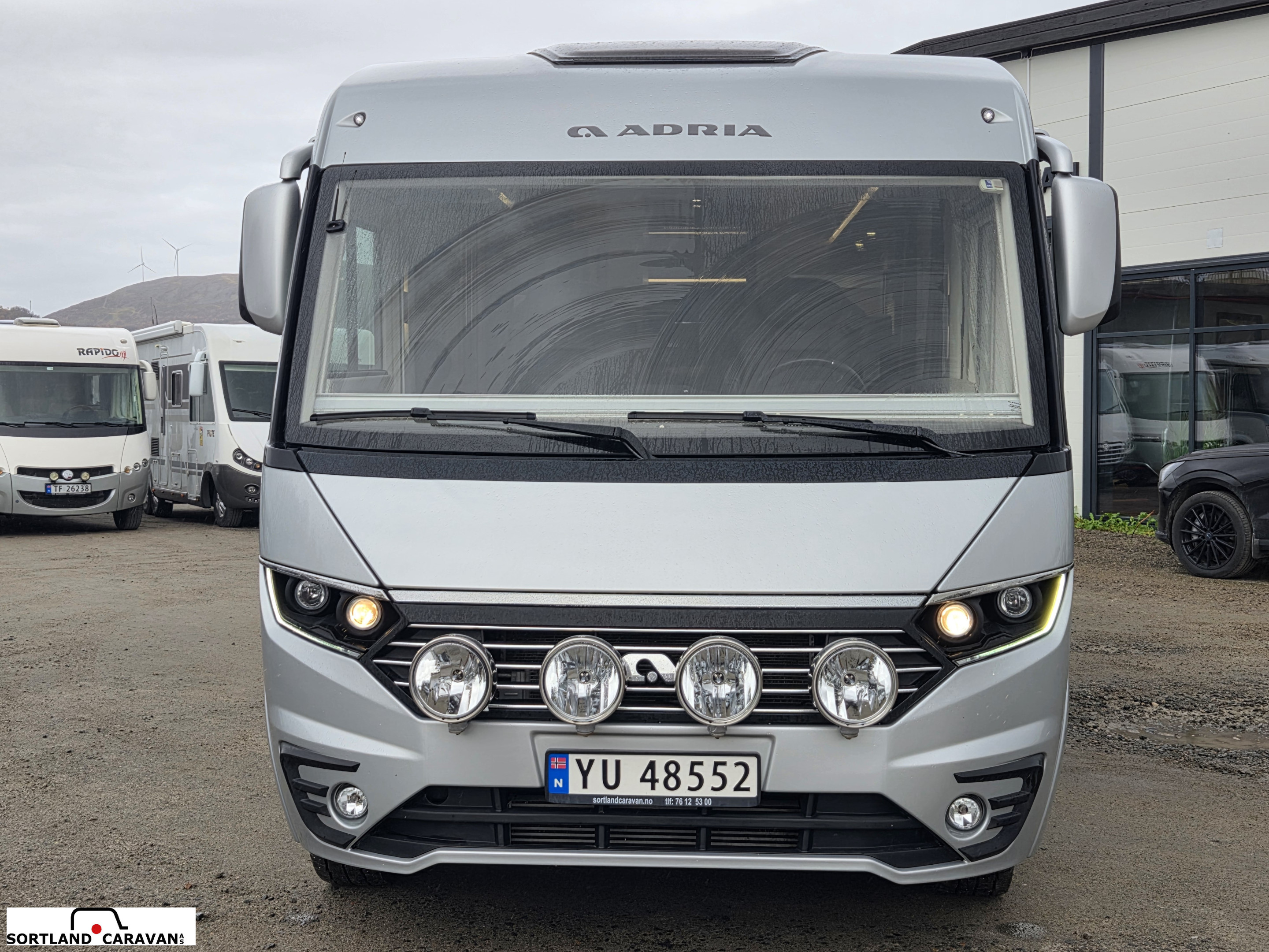 Adria sonic suprime I 810s - Adria