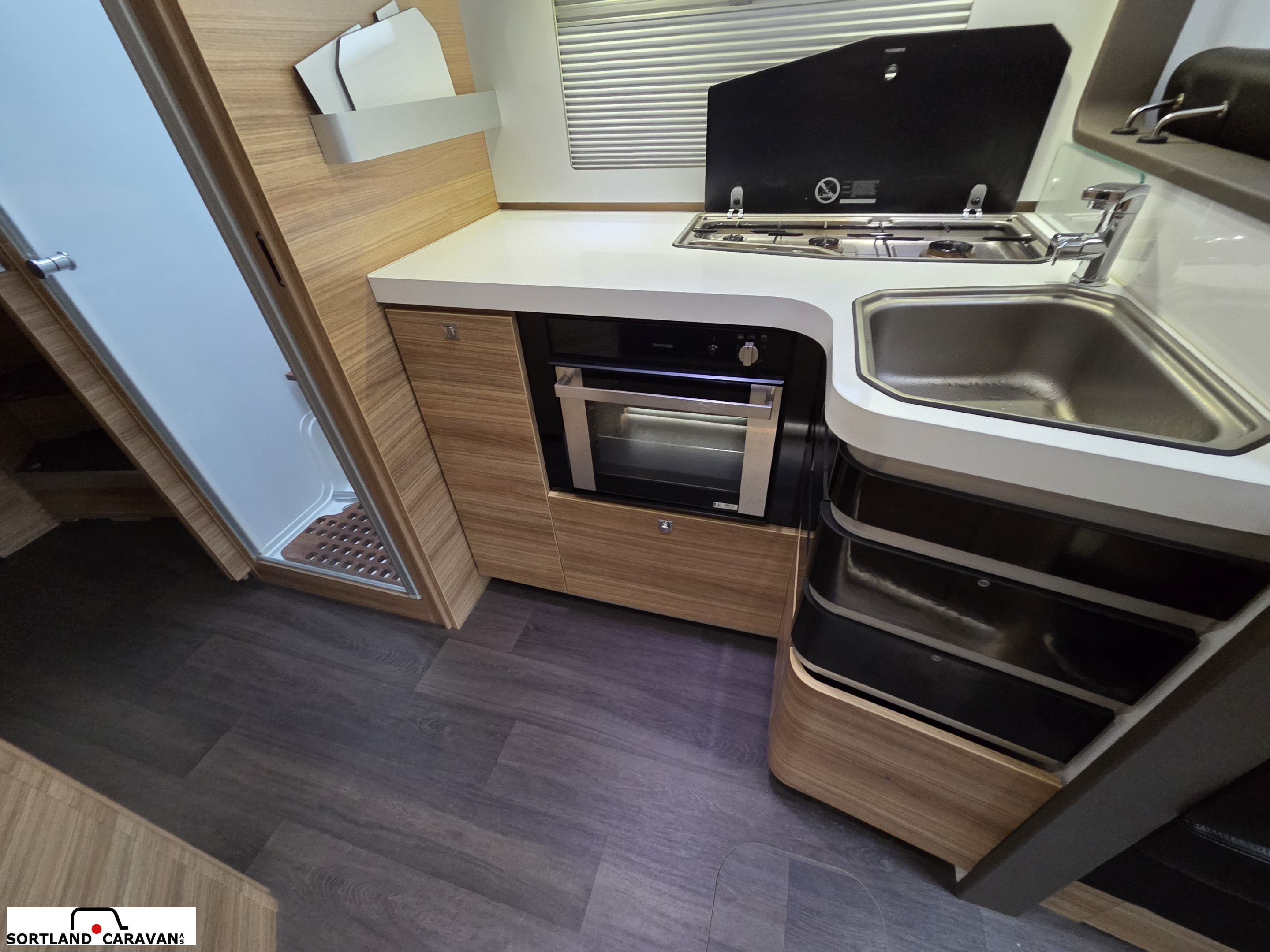 Adria sonic suprime I 810s - Adria
