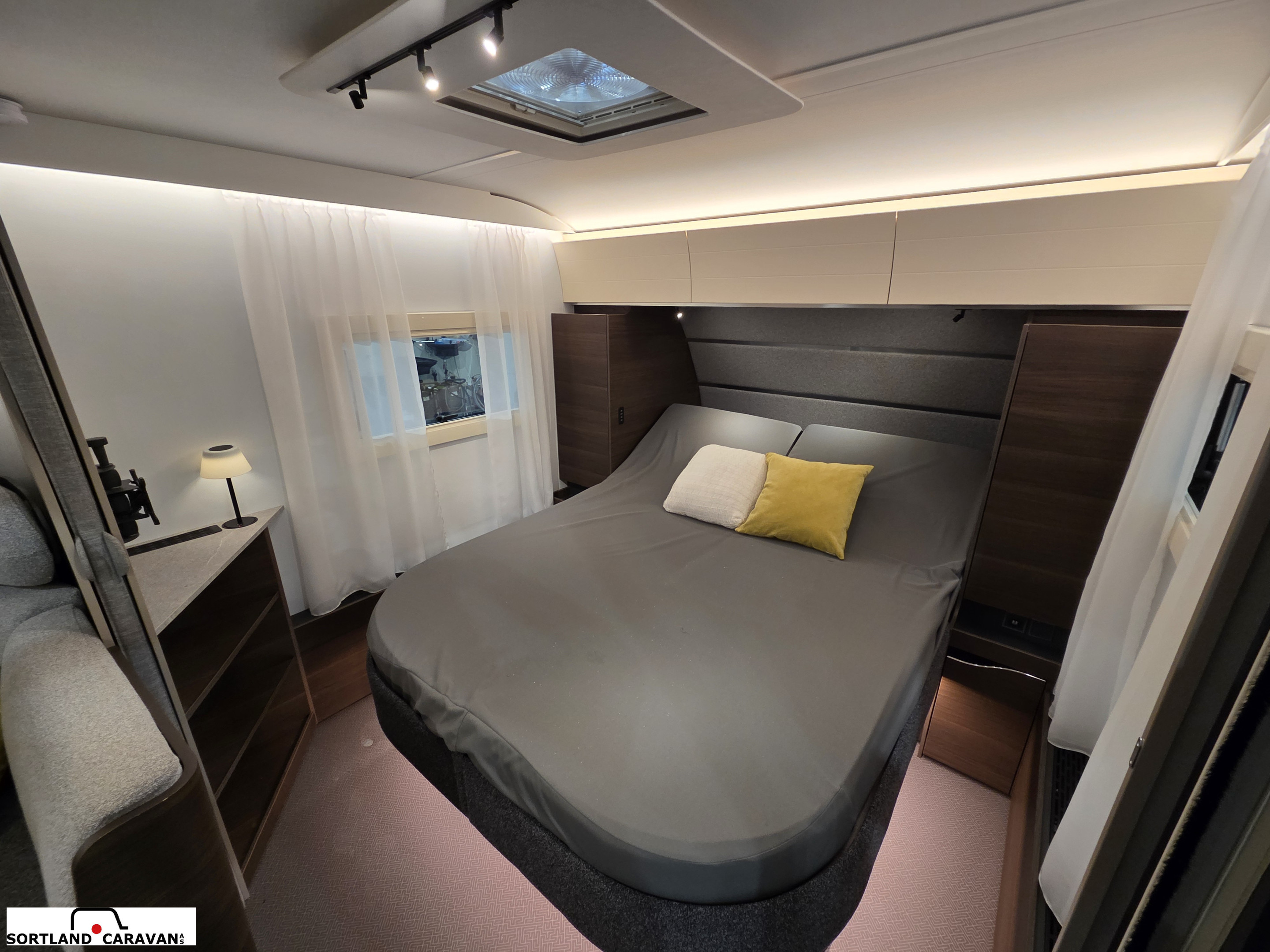 Adria Alpina 663 PT - Adria