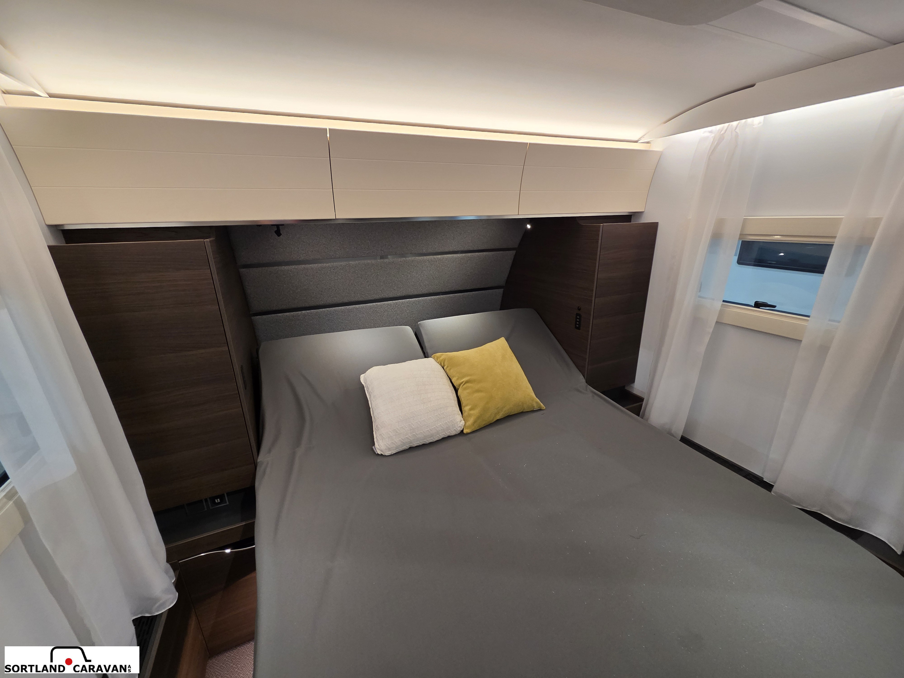 Adria Alpina 663 PT - Adria