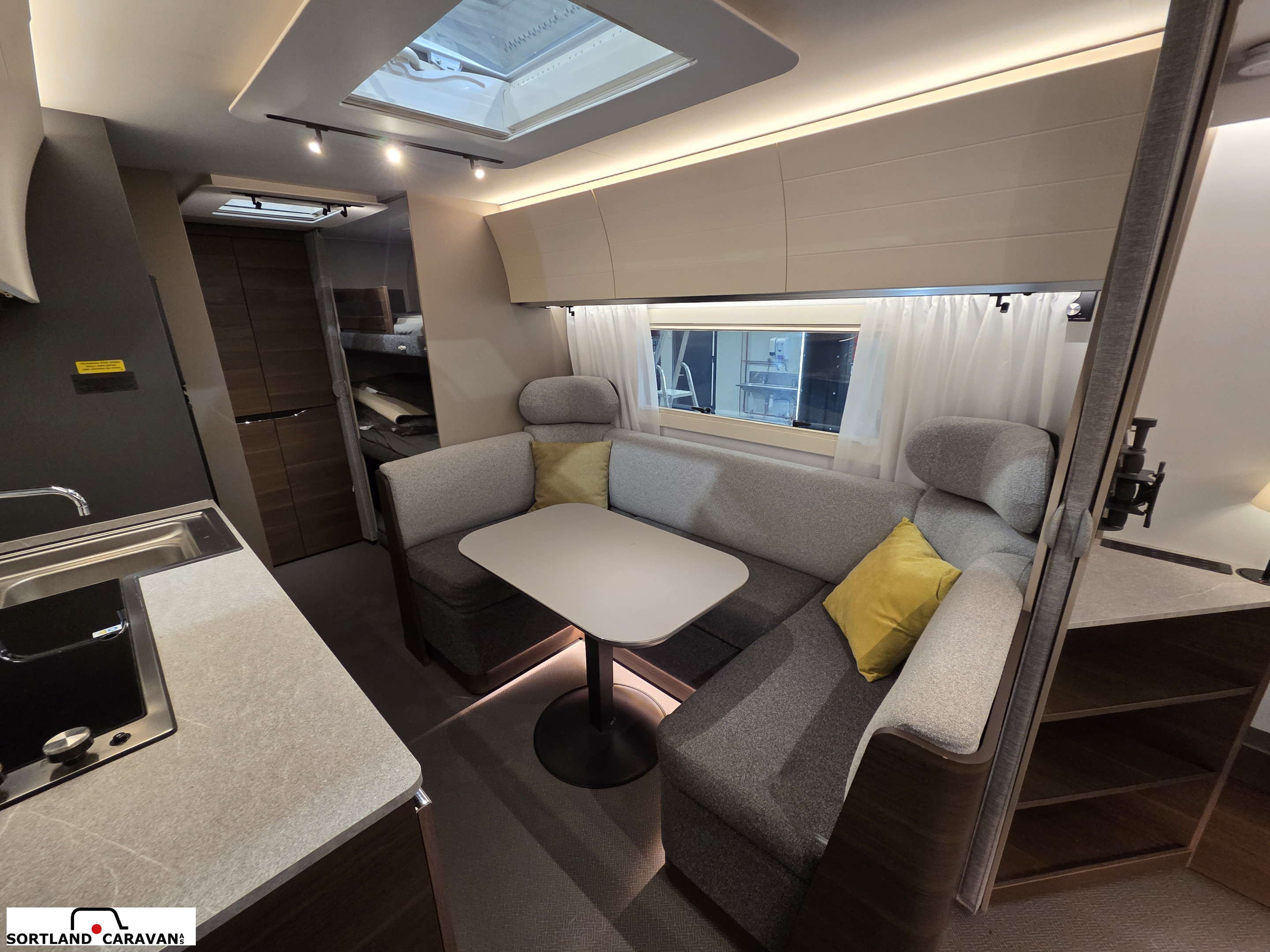 Adria Alpina 663 PT - Adria