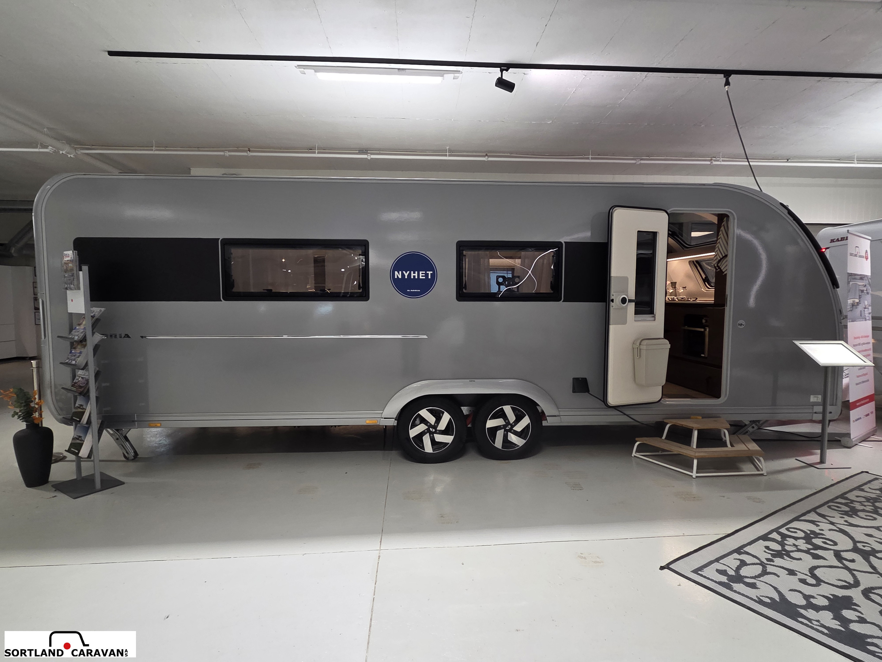 Adria ALPINA 663 HT - Adria