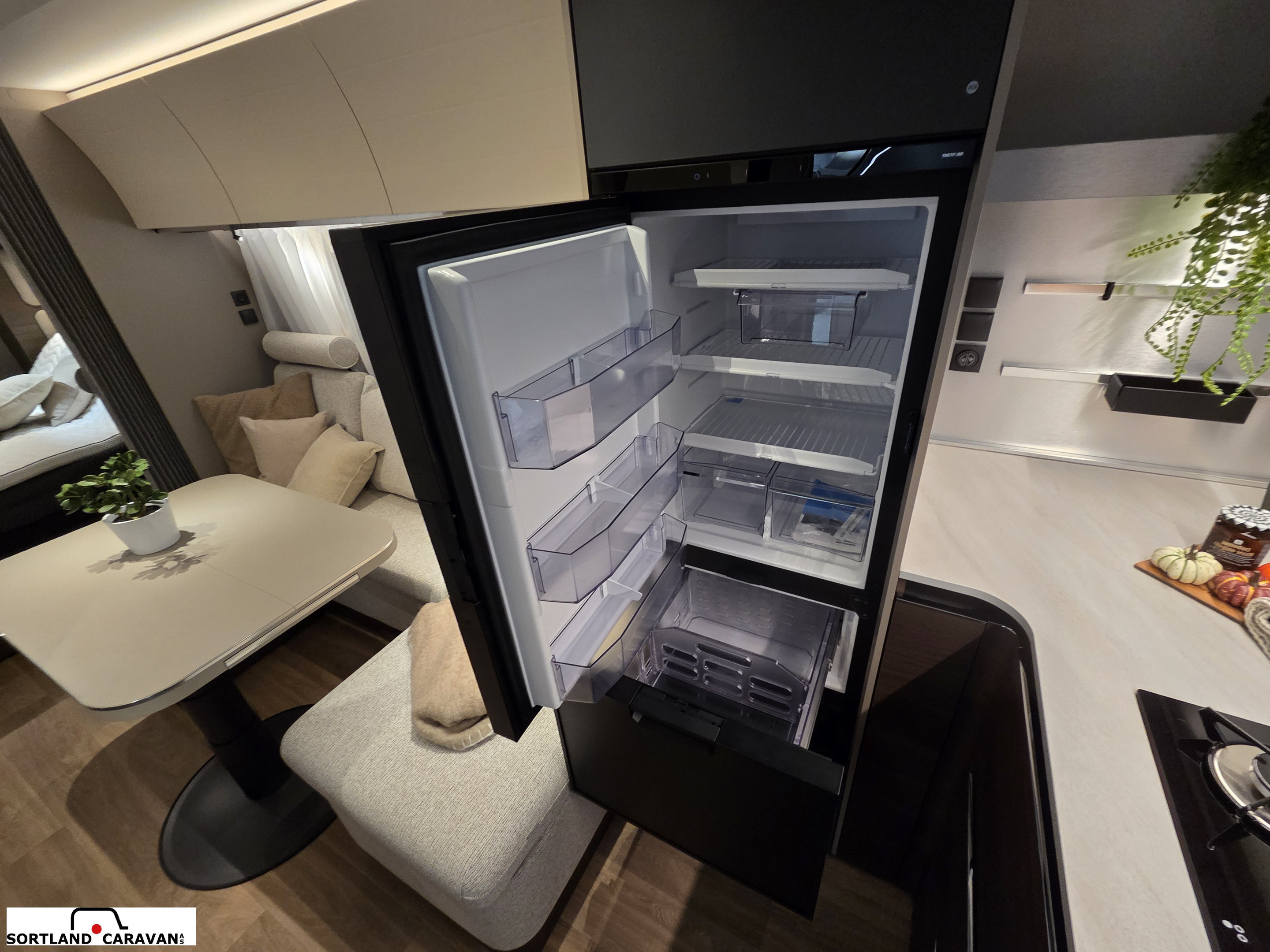 Adria ALPINA 663 HT - Adria