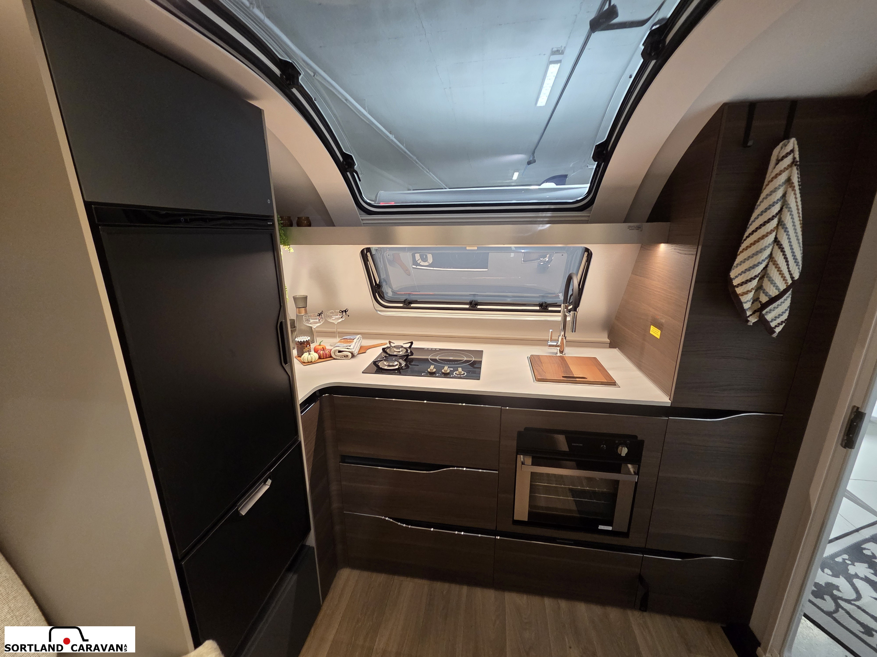 Adria ALPINA 663 HT - Adria