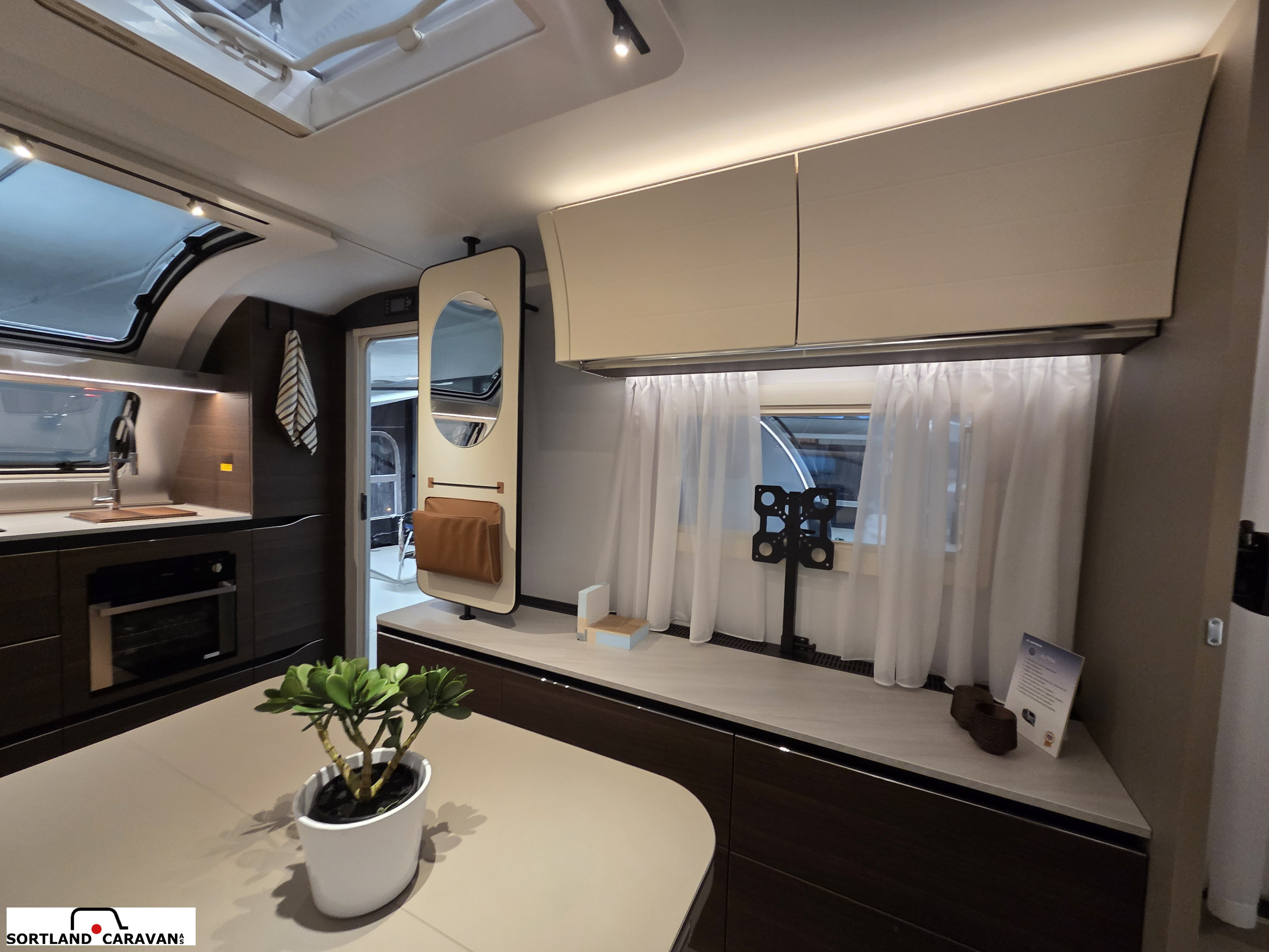 Adria ALPINA 663 HT - Adria