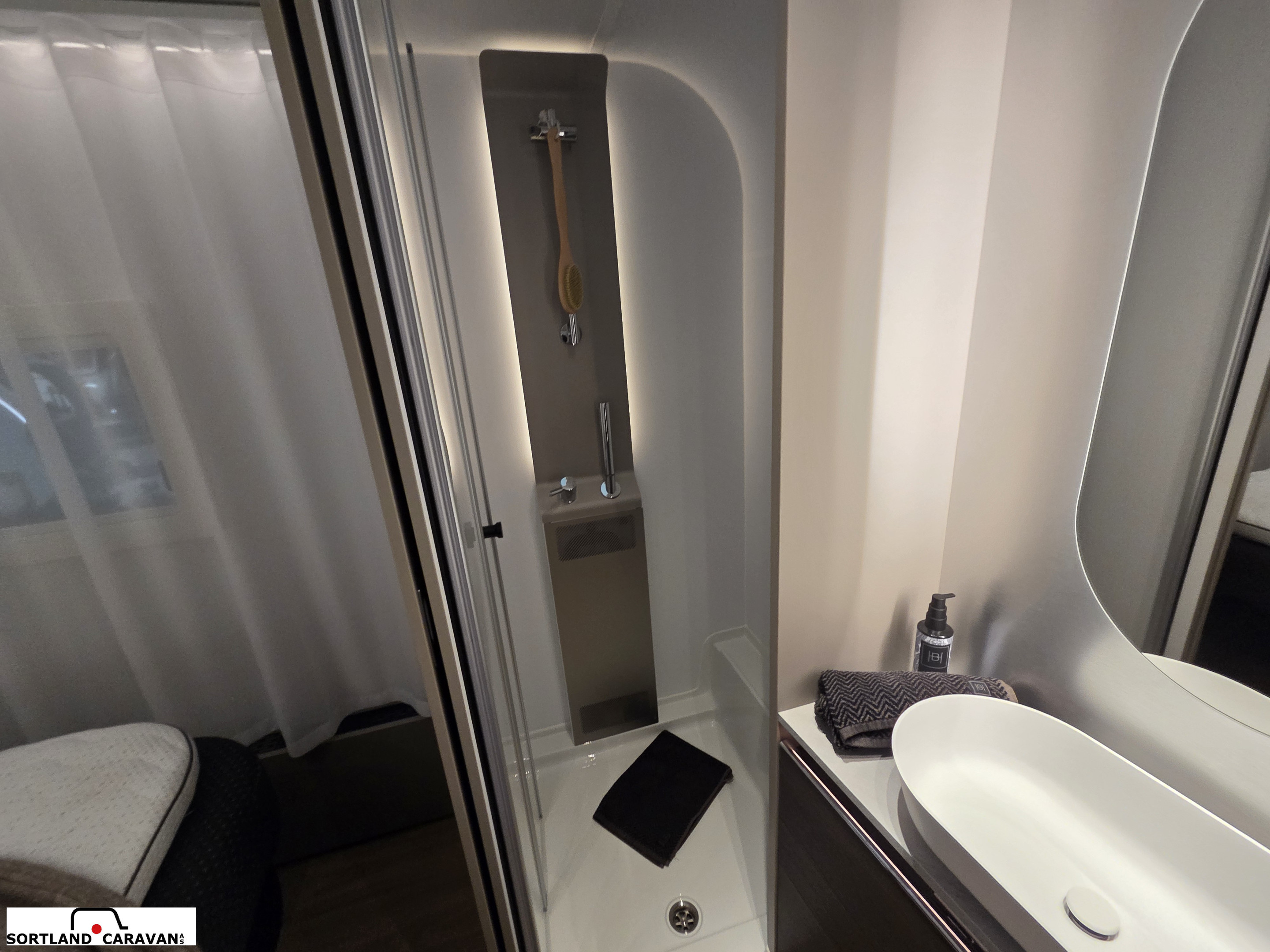 Adria ALPINA 663 HT - Adria