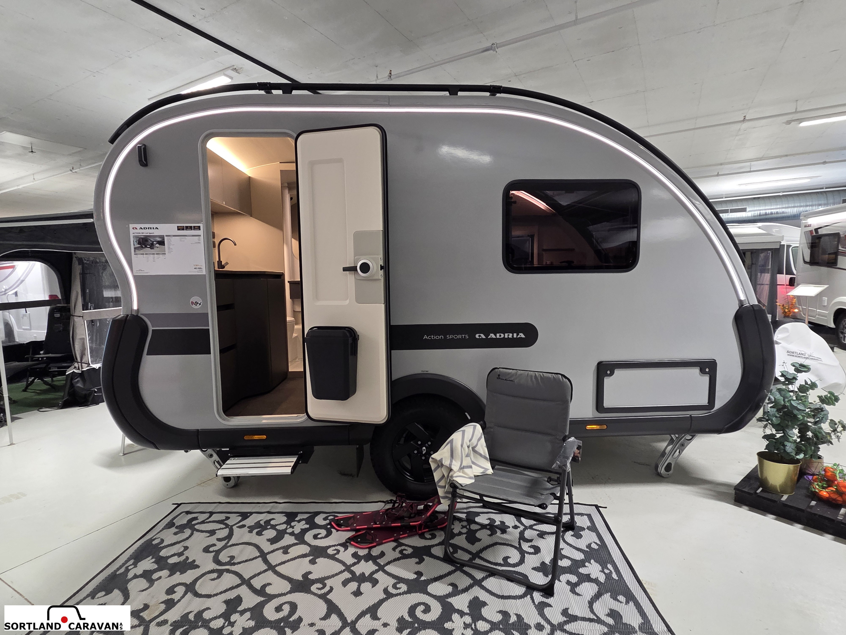 Adria ACTION 391 LH Sport - Adria