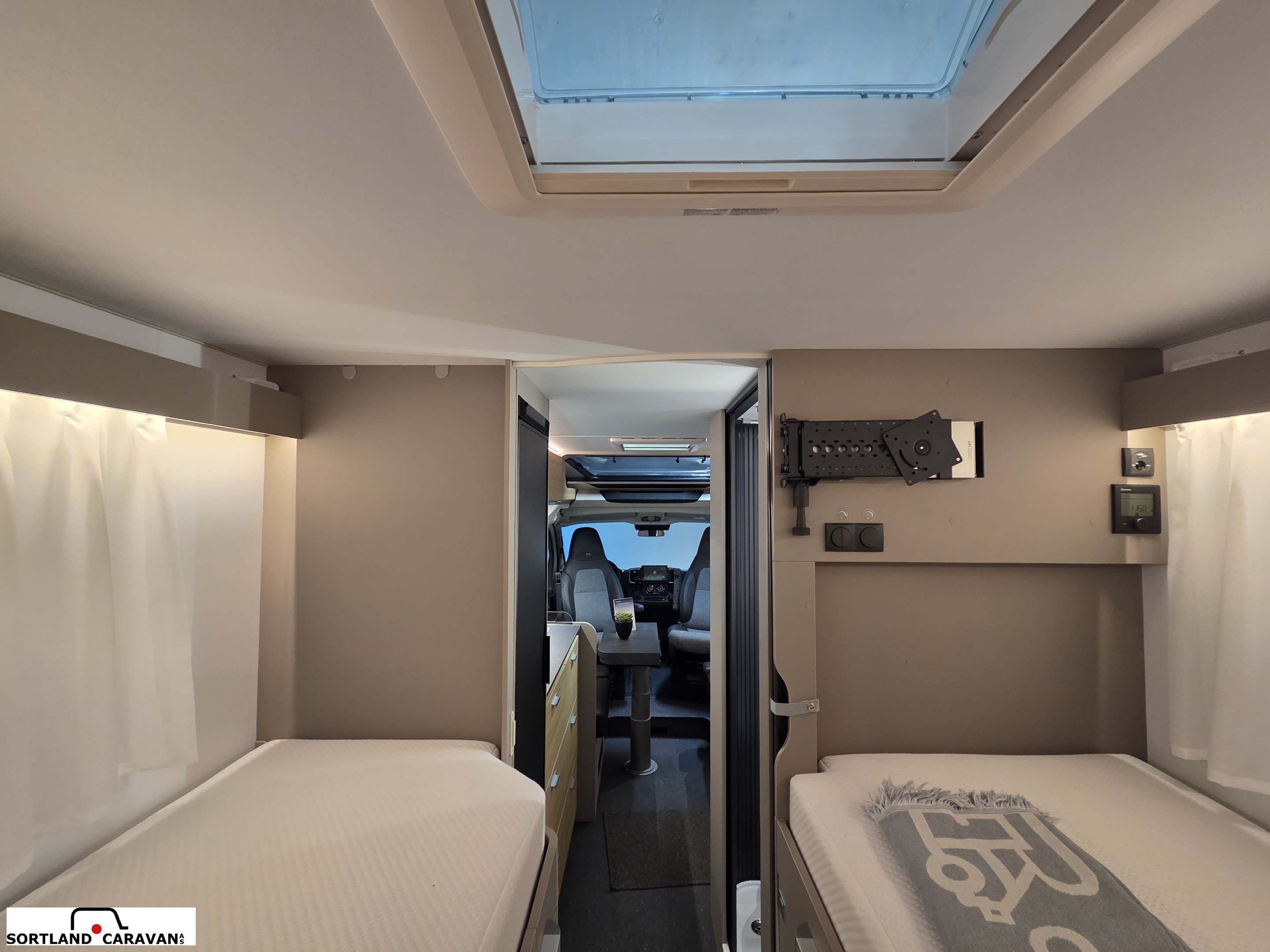 Adria COMPACT SELECT DL - - Adria
