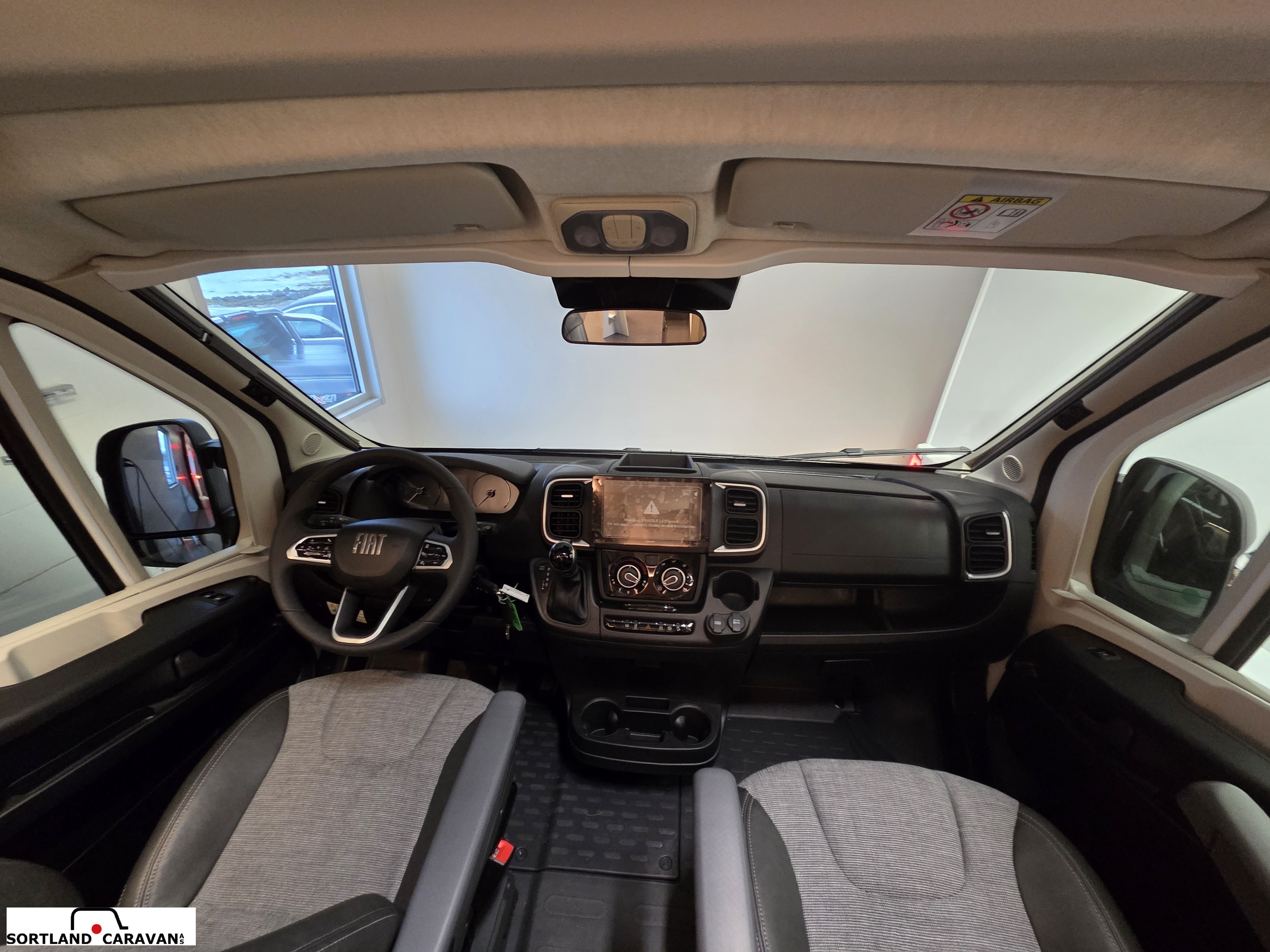 Adria COMPACT SELECT DL - - Adria