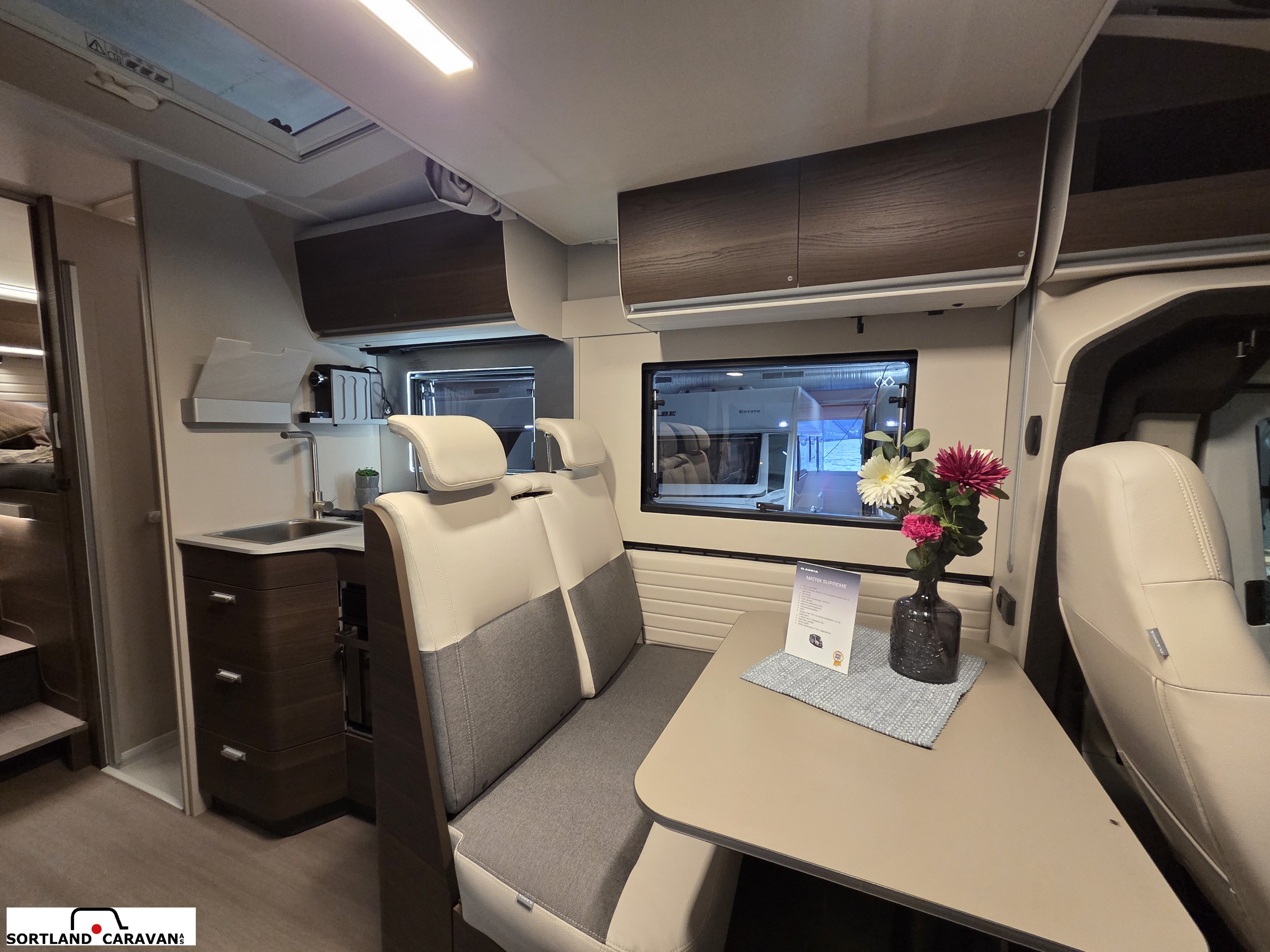 Adria MATRIX SUPREME 670 SL - - Adria