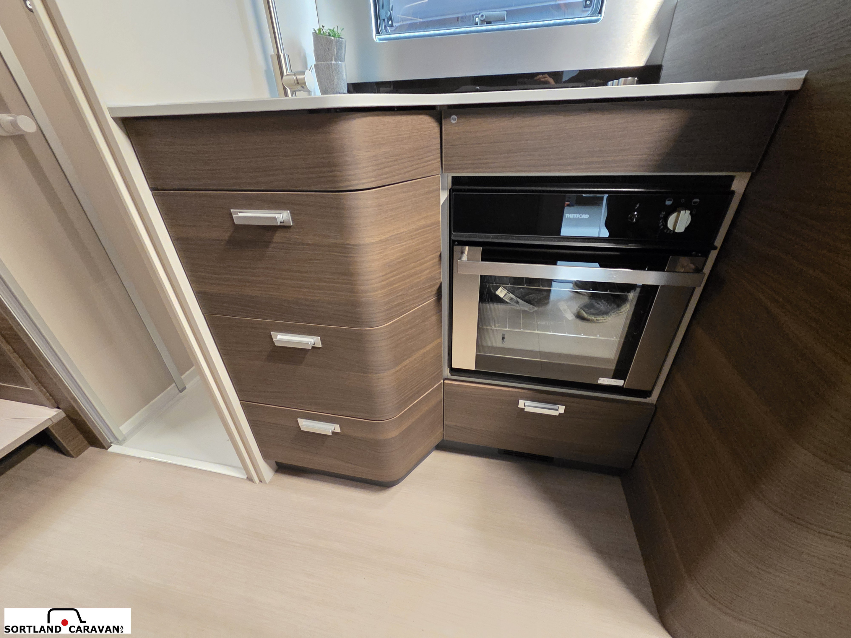 Adria MATRIX SUPREME 670 SL - - Adria