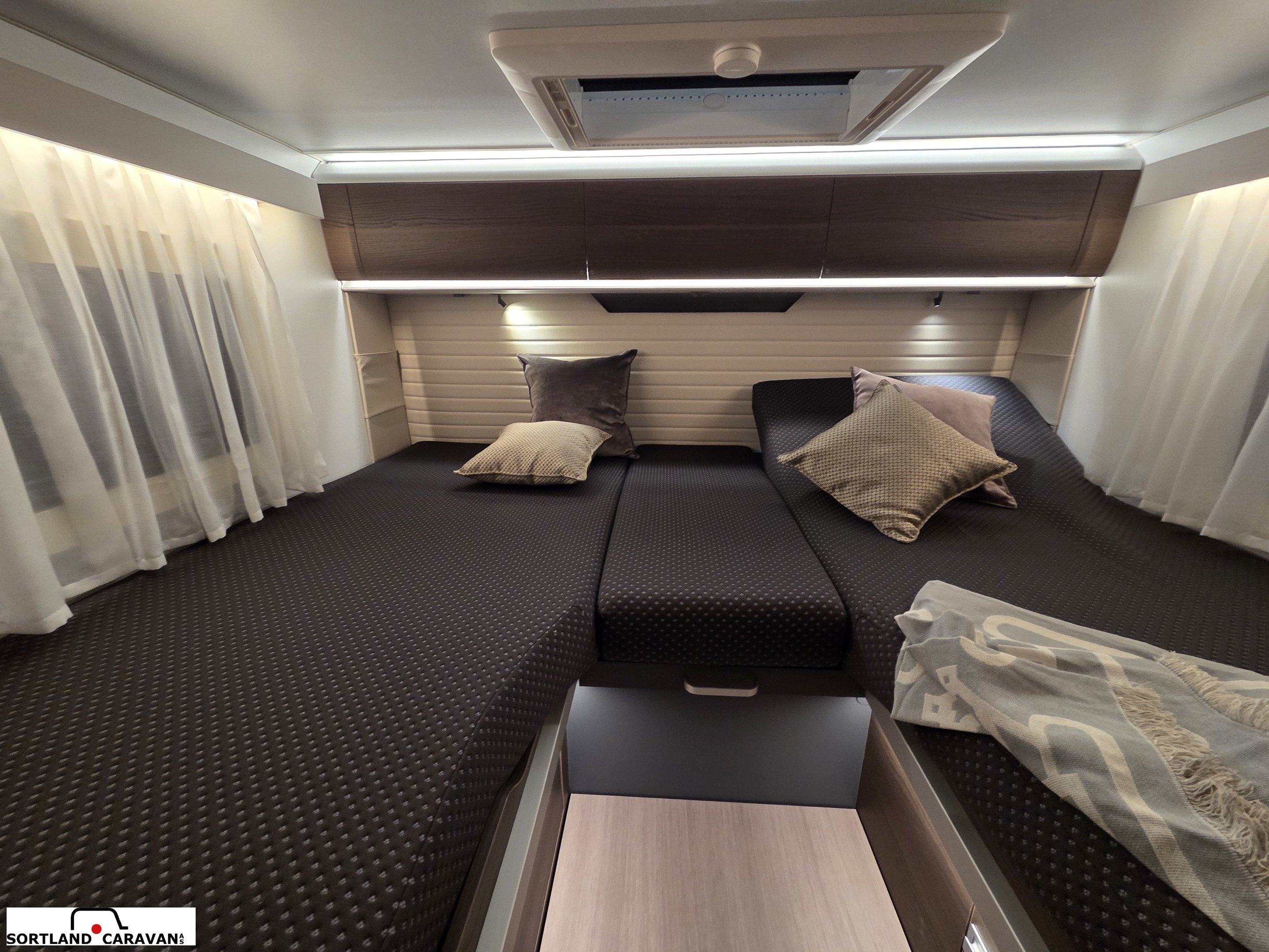 Adria MATRIX SUPREME 670 SL - - Adria