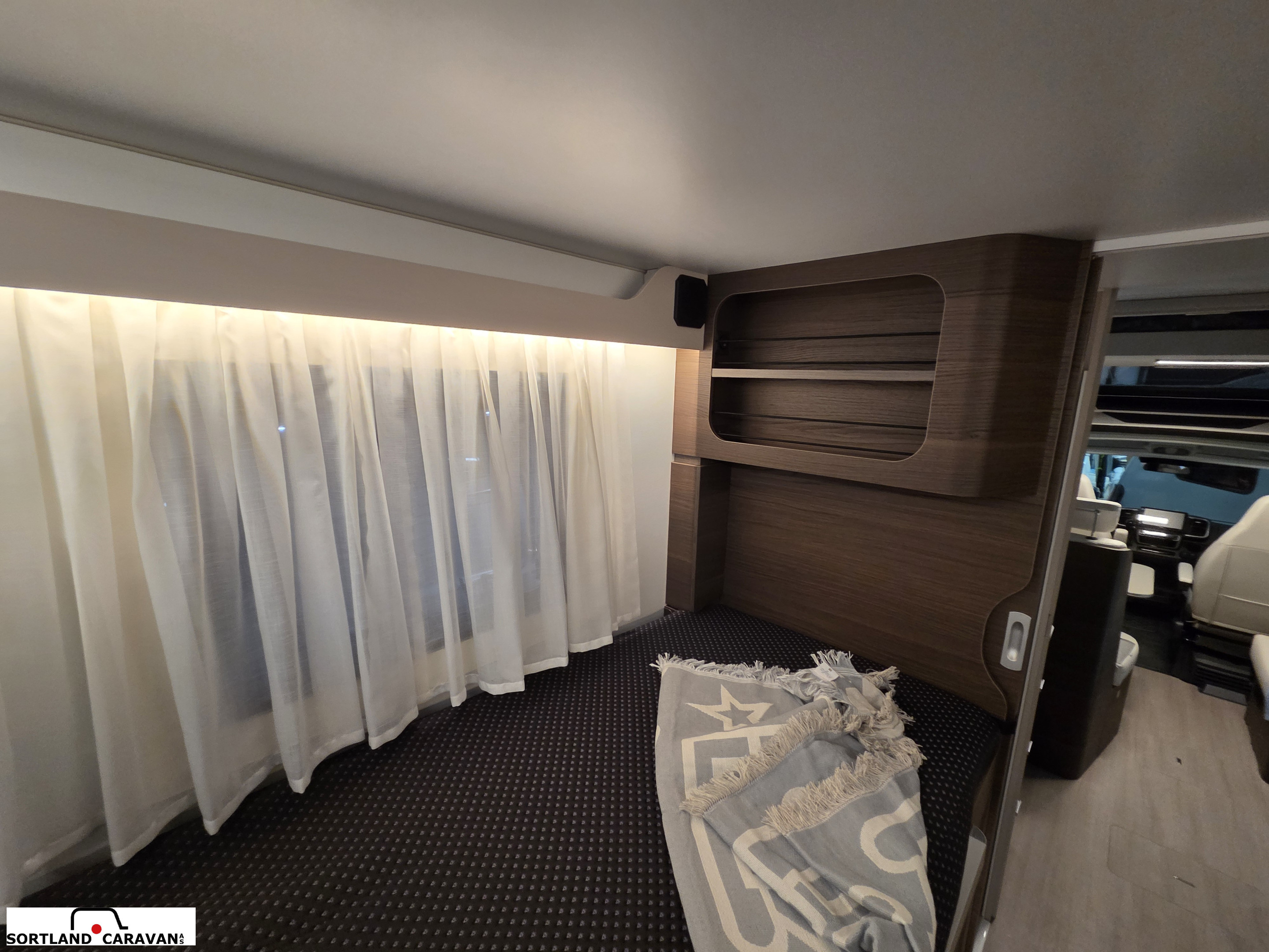 Adria MATRIX SUPREME 670 SL - - Adria