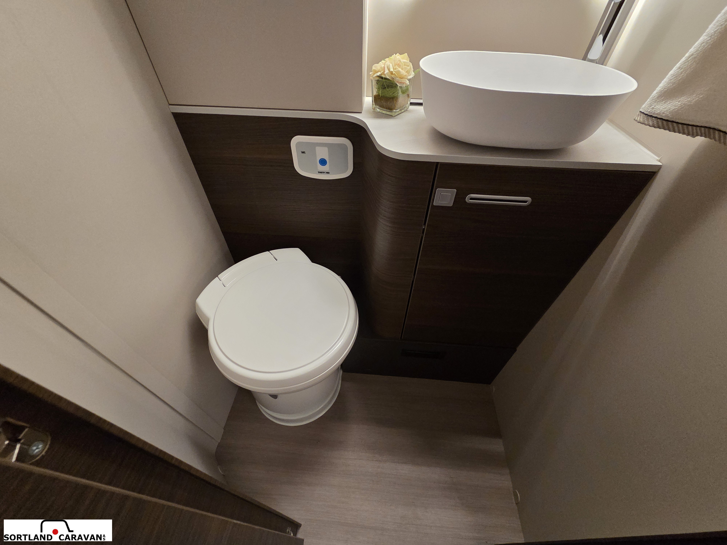 Adria MATRIX SUPREME 670 SL - - Adria