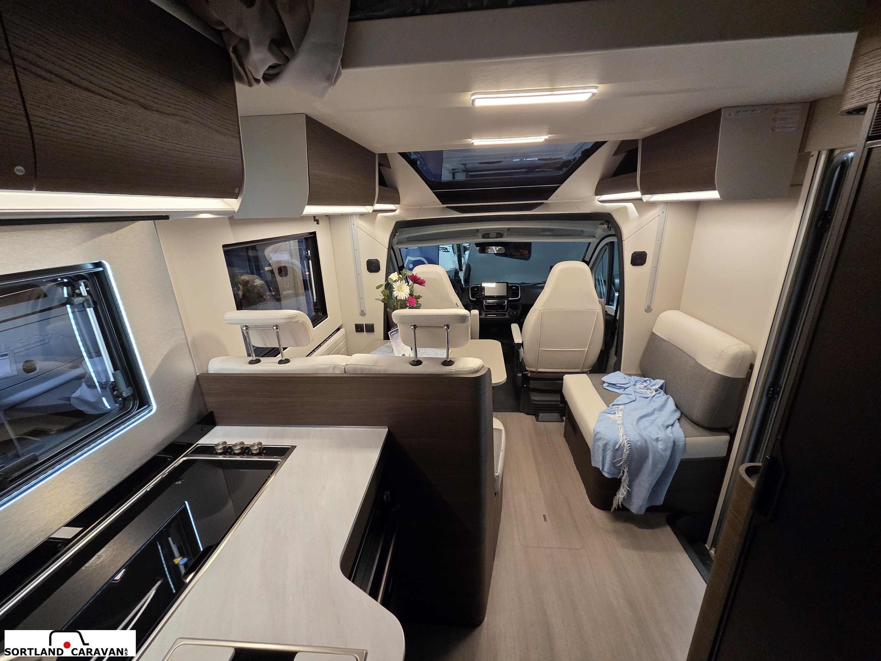 Adria MATRIX SUPREME 670 SL - - Adria