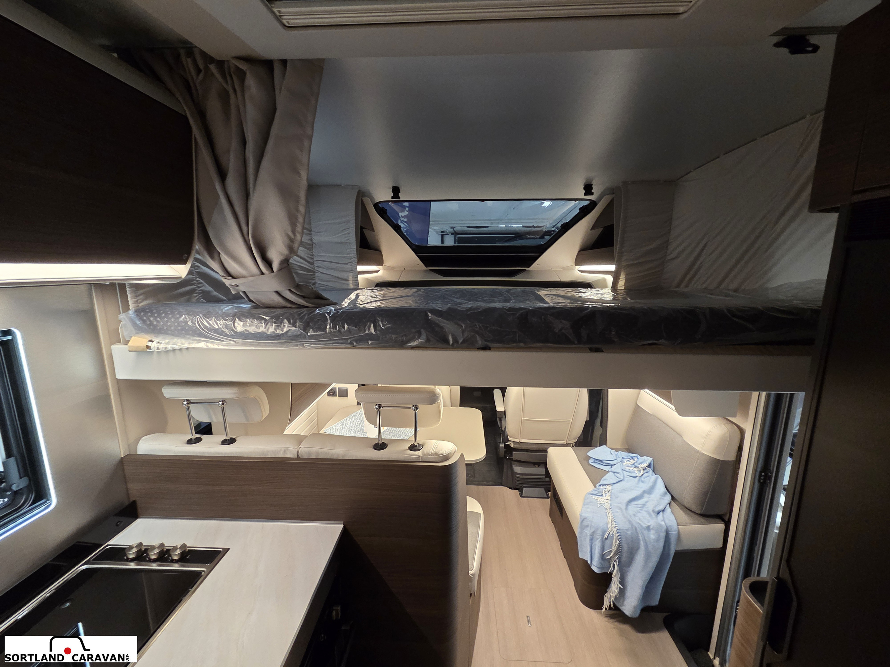 Adria MATRIX SUPREME 670 SL - - Adria