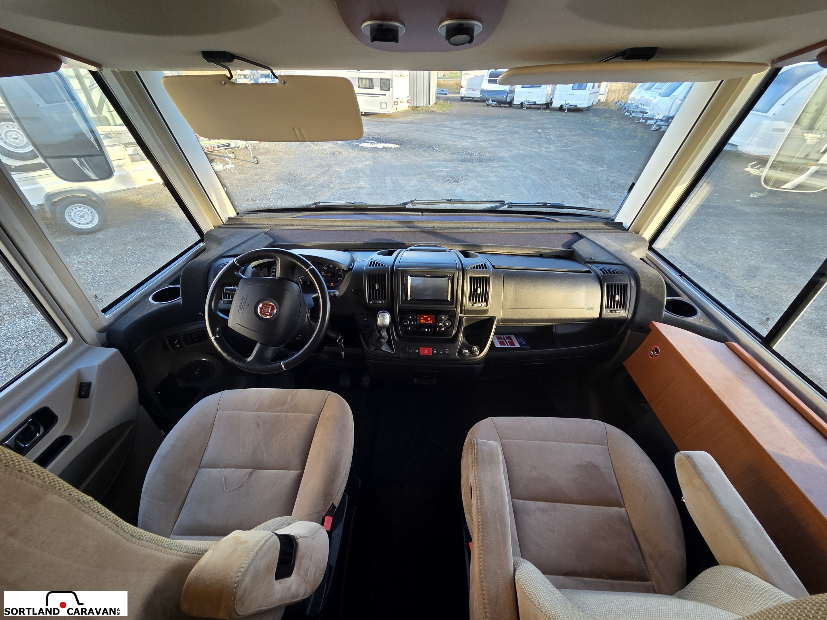 Hymer B 678 - Hymer
