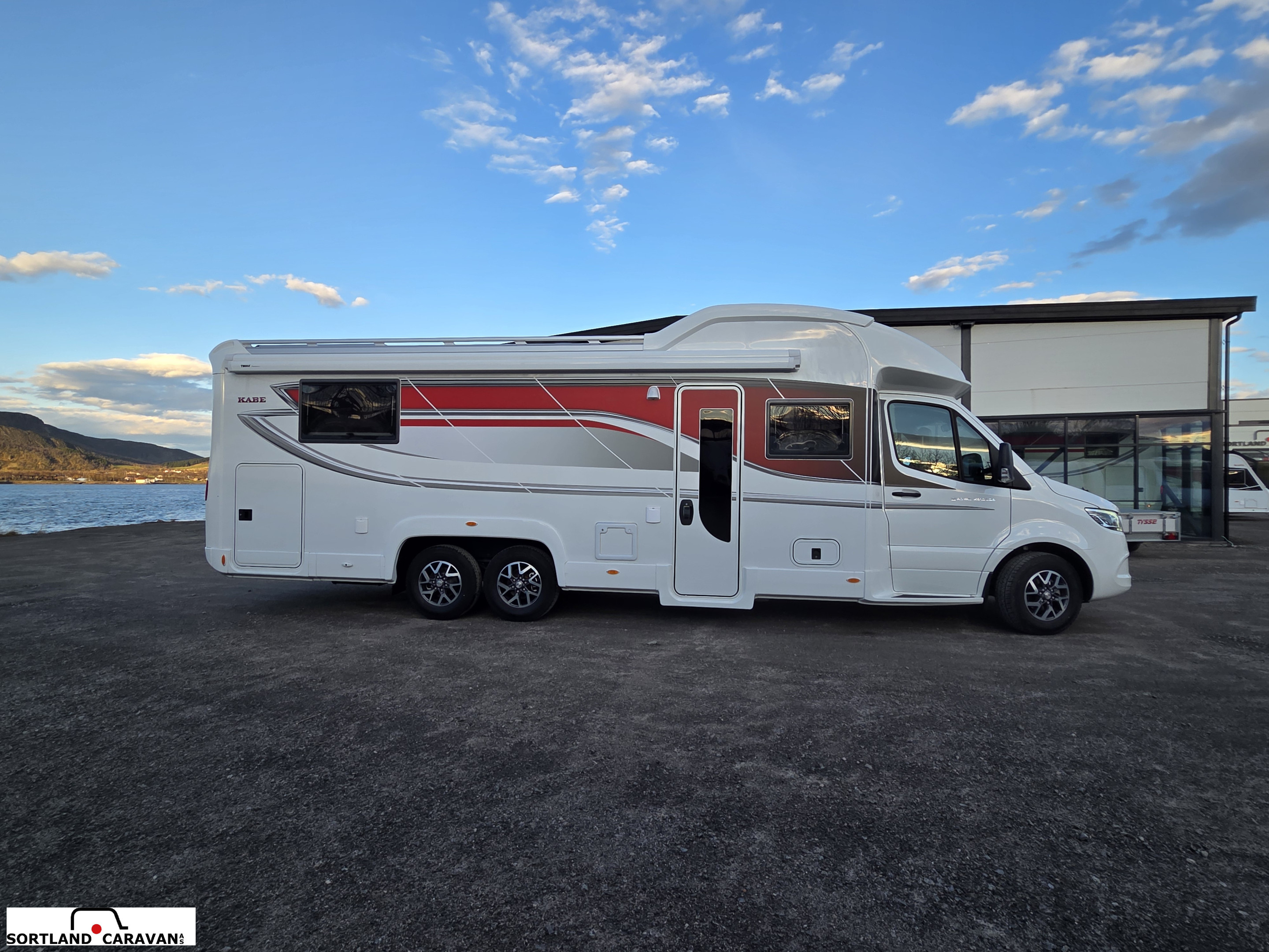 KABE TM ROYAL X910 LQB - KABE