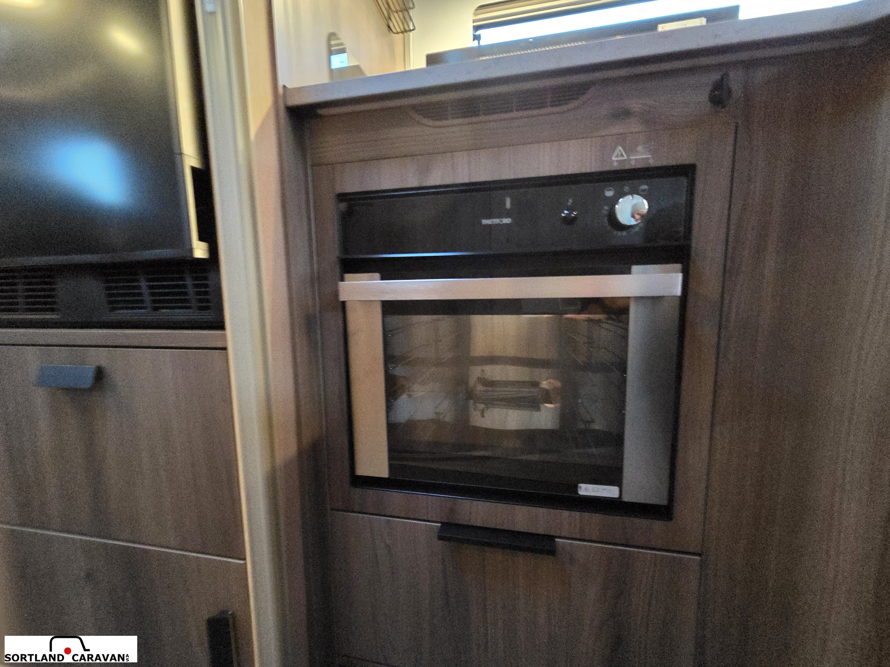 KABE TM ROYAL X910 LQB - KABE