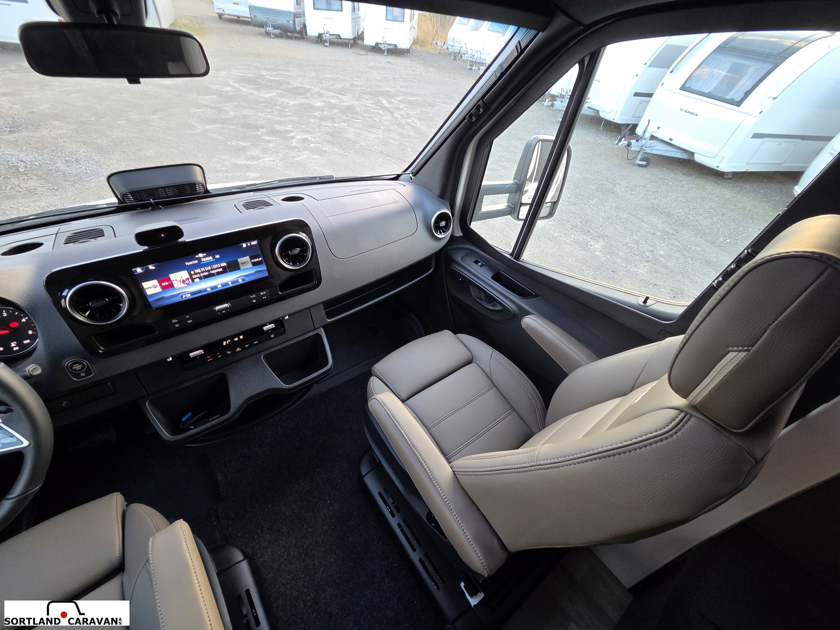 KABE TM ROYAL X910 LQB - KABE