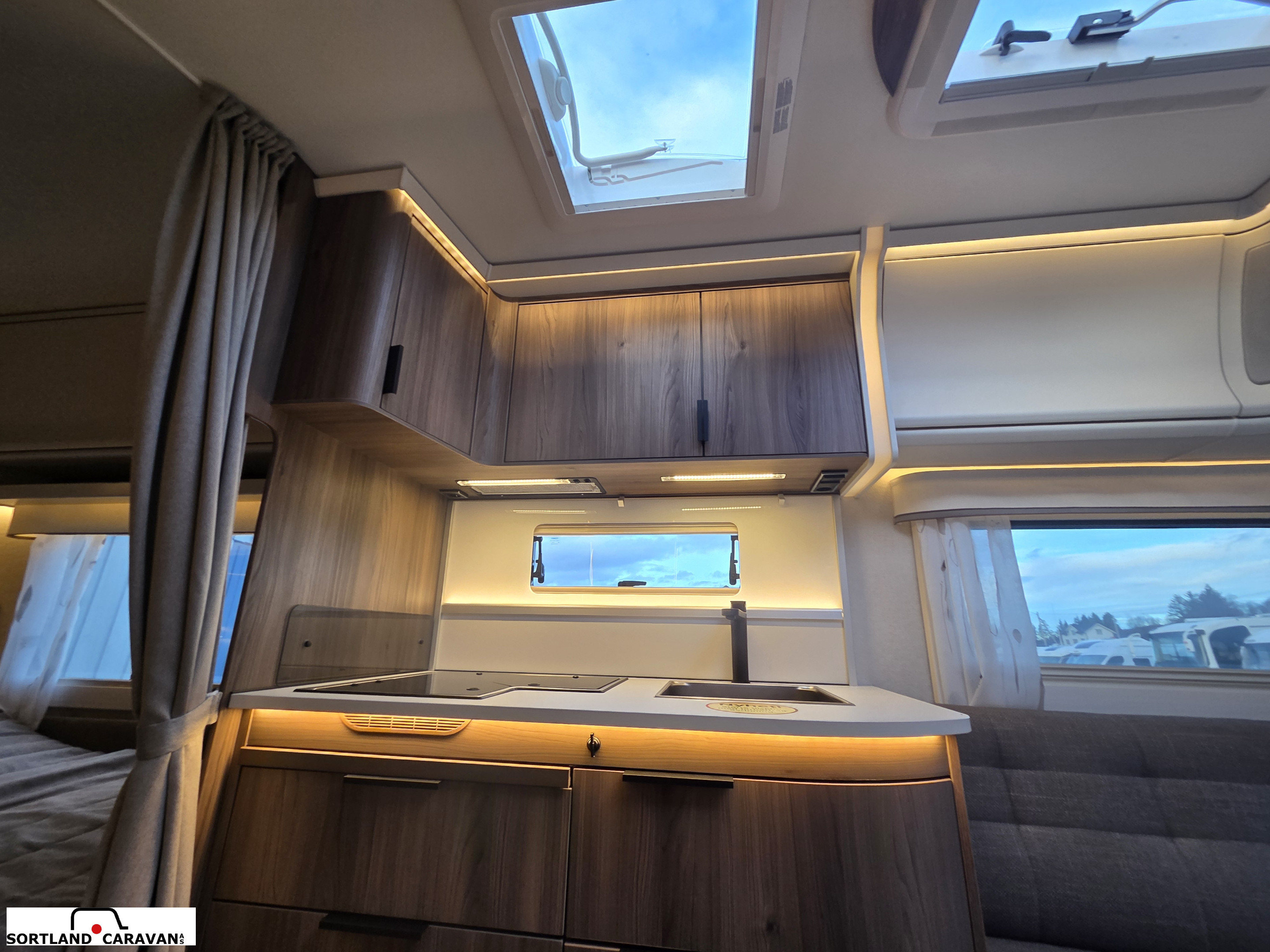 KABE BRILJANT 470 XL KS - KABE