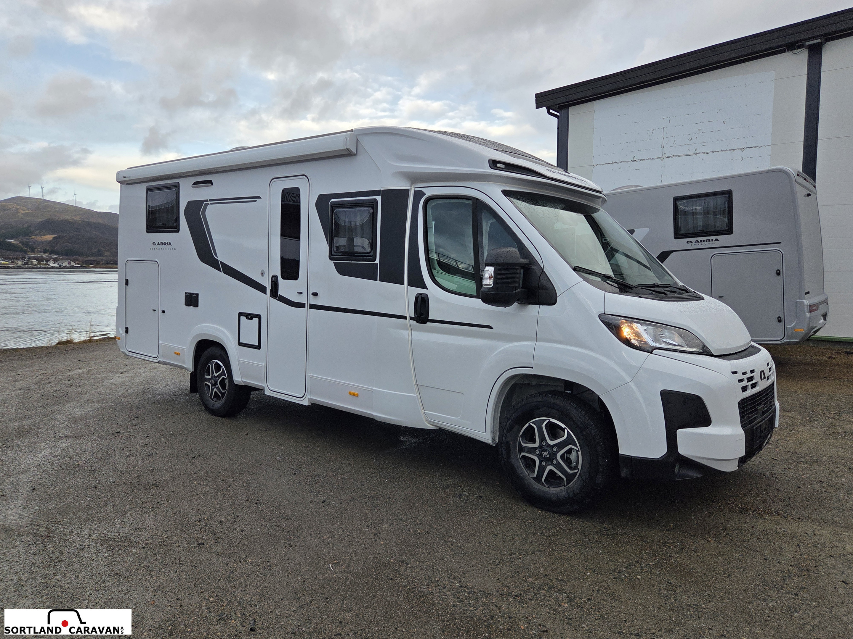 Adria COMPACT SELECT DL - - Adria
