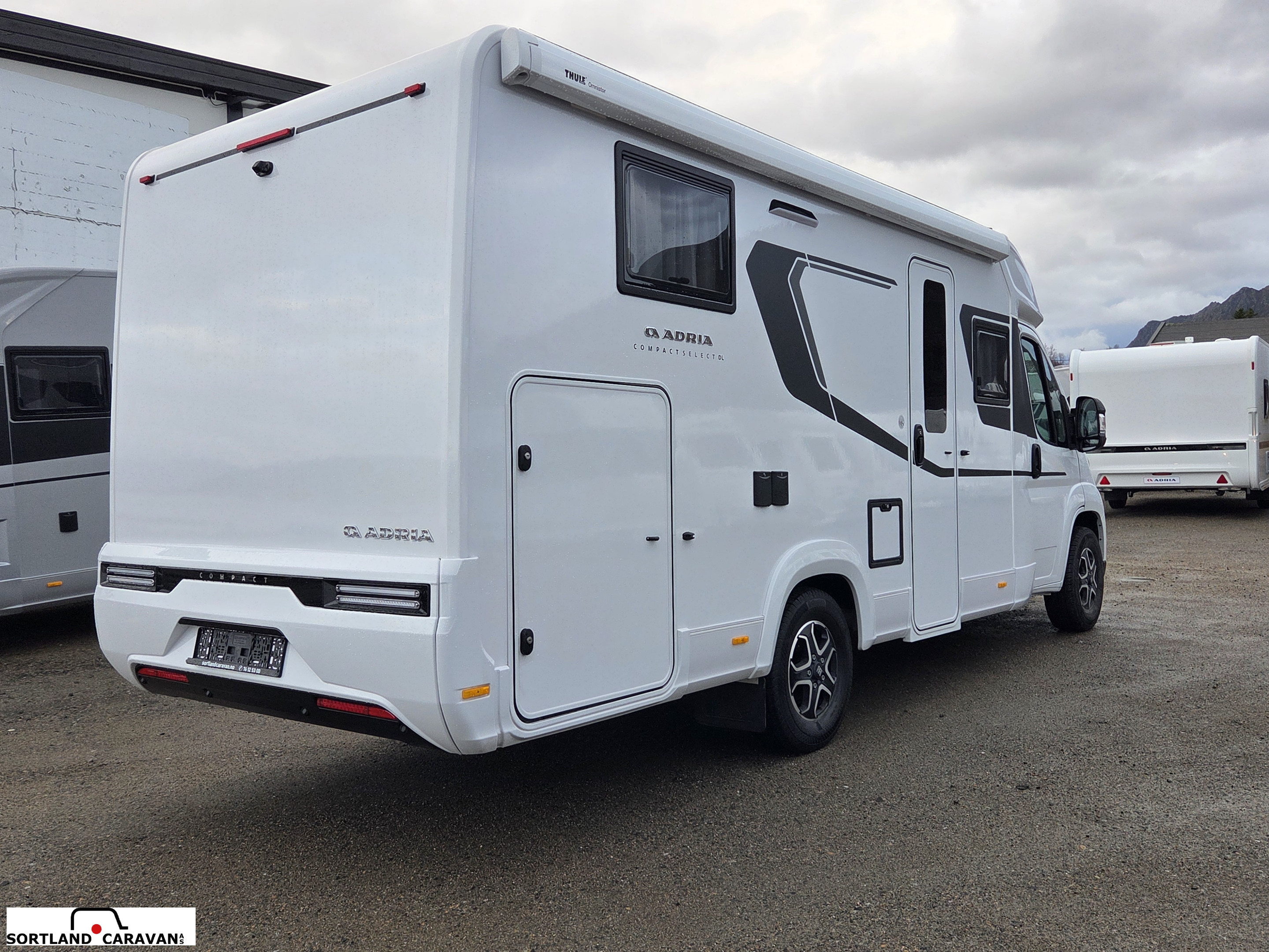 Adria COMPACT SELECT DL - - Adria