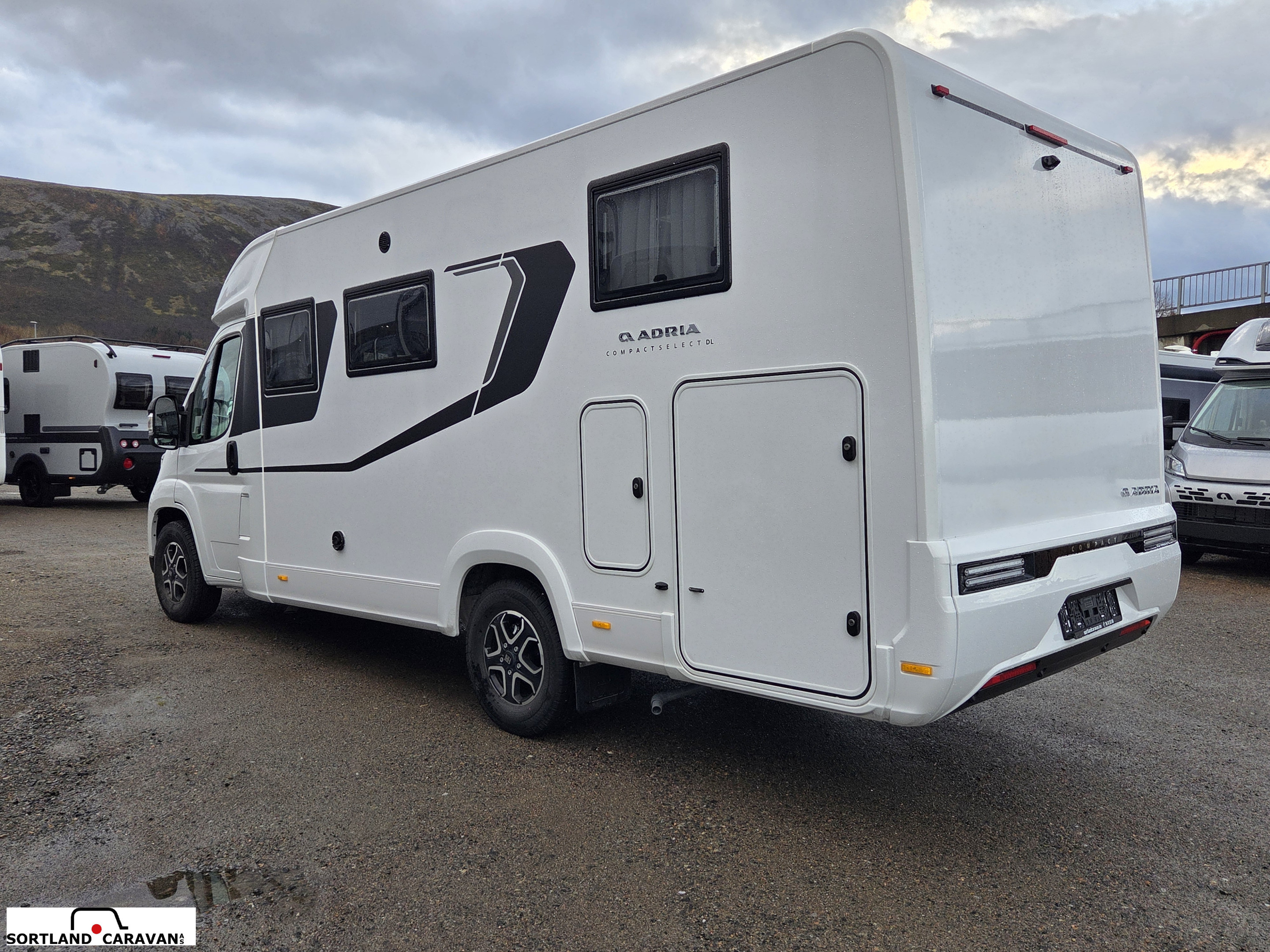 Adria COMPACT SELECT DL - - Adria